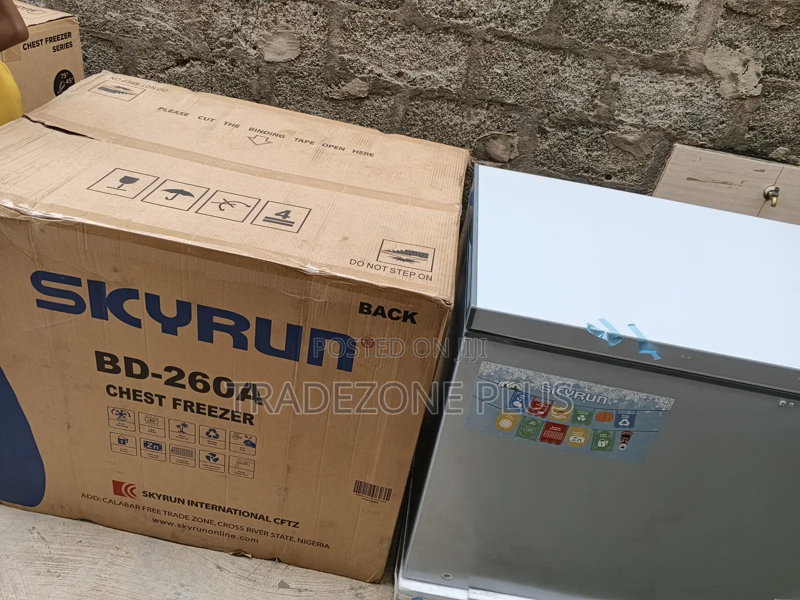 Skyrun BD-260A 260L Chest Freezer – Built for Convenient Food Storage
