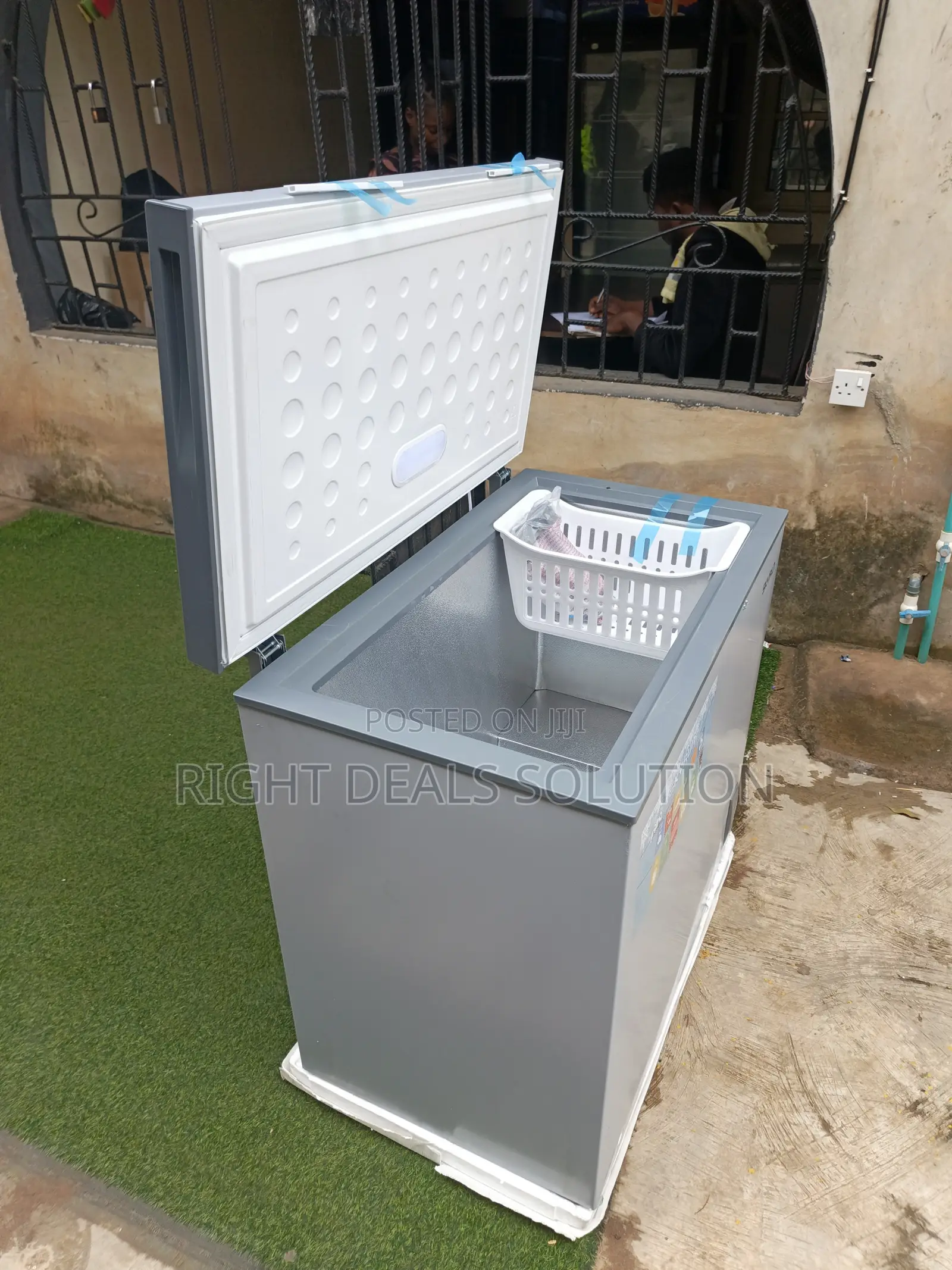 Make Food Storage Easier With the Brand New SKYRUN 200A Deep Freezer