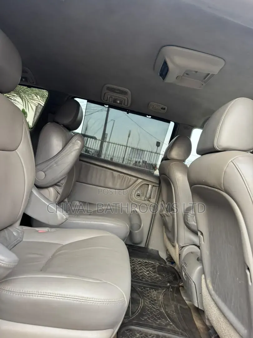 Toyota Sienna XLE 2005 Gray