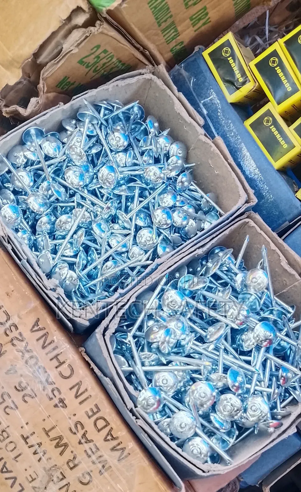 Zink Nail Pack Roof Top Nail