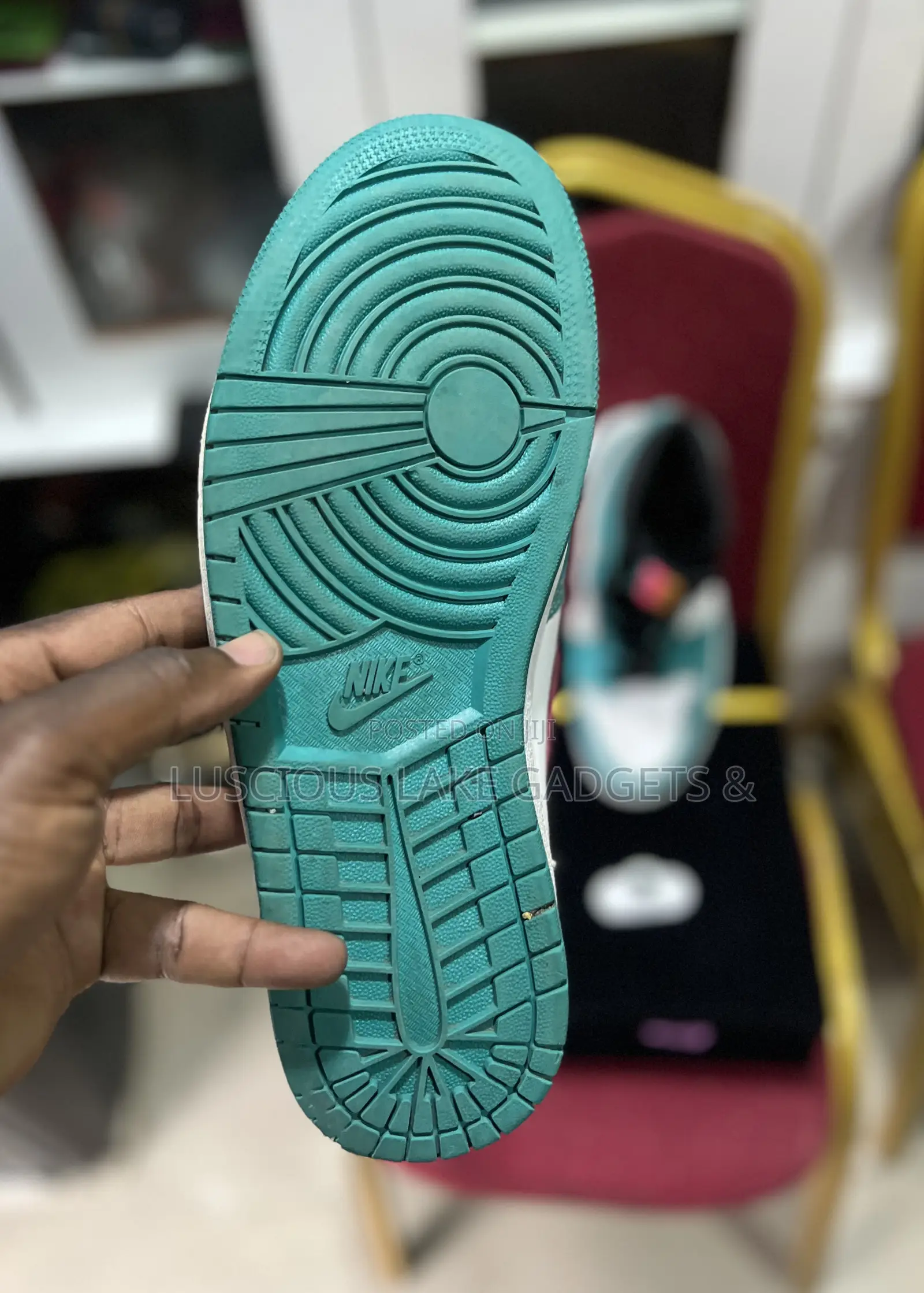 Authentic Nike Mid Air Jordan 1 Sneakers