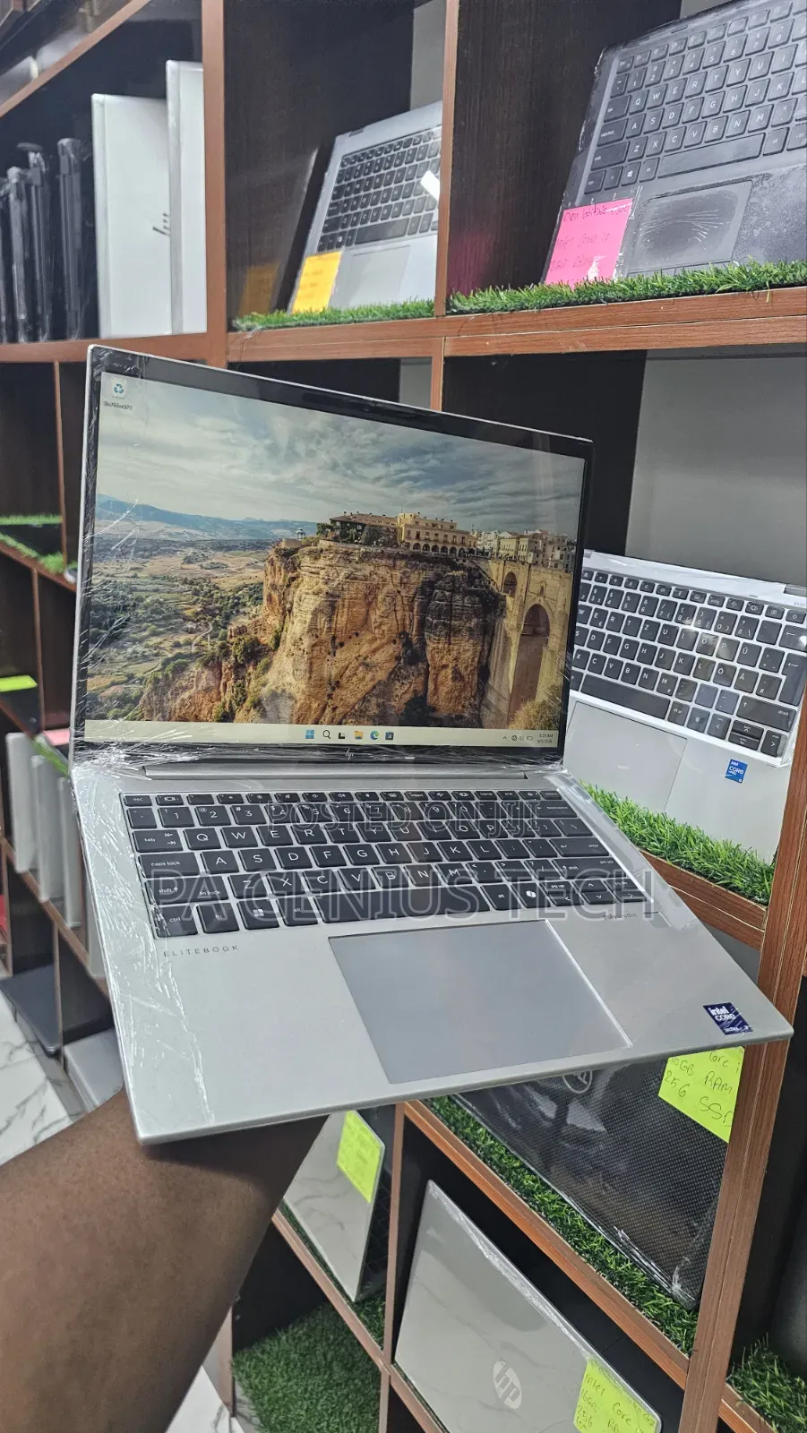 Laptop HP EliteBook 840 G11 64GB Intel Core Ultra 7 SSD 1T