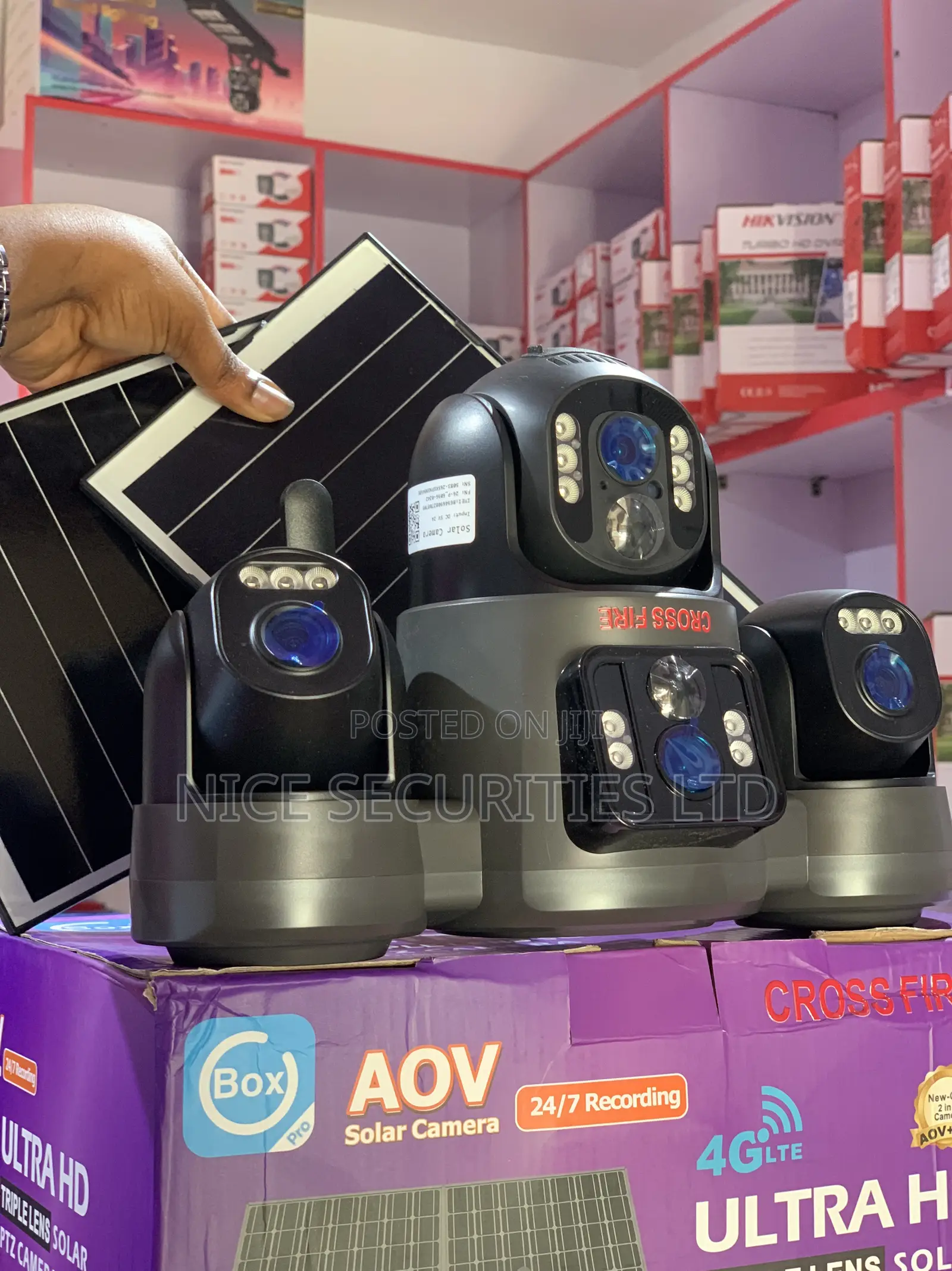 Triple Lens Ultra HD AOV Solar PTZ Camera