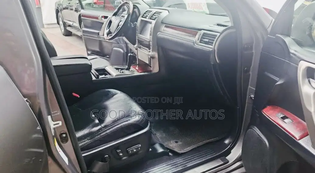 Lexus GX 2023 Gray