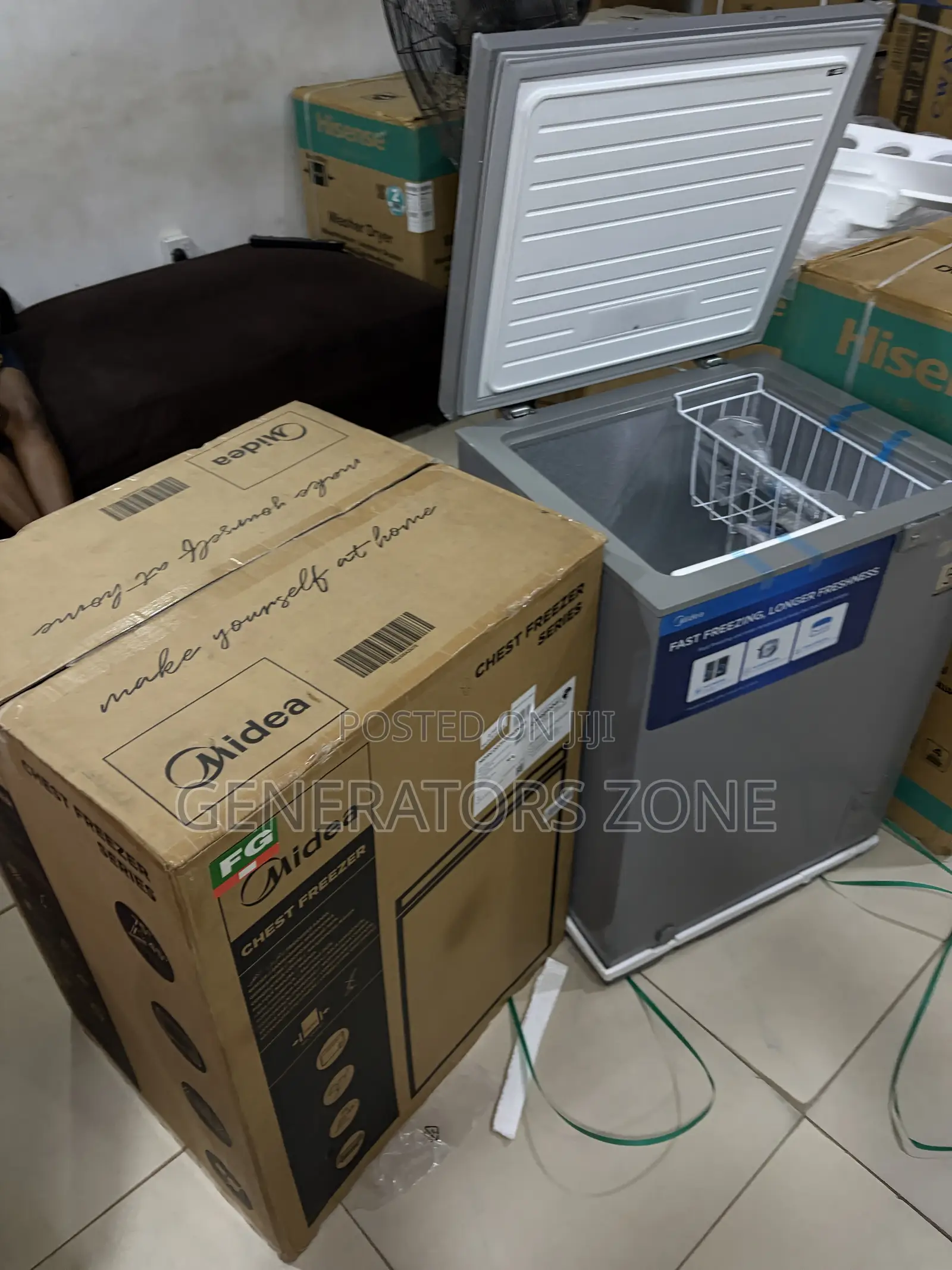 Midea 142L Chest Freezer With High-Speed Freezing