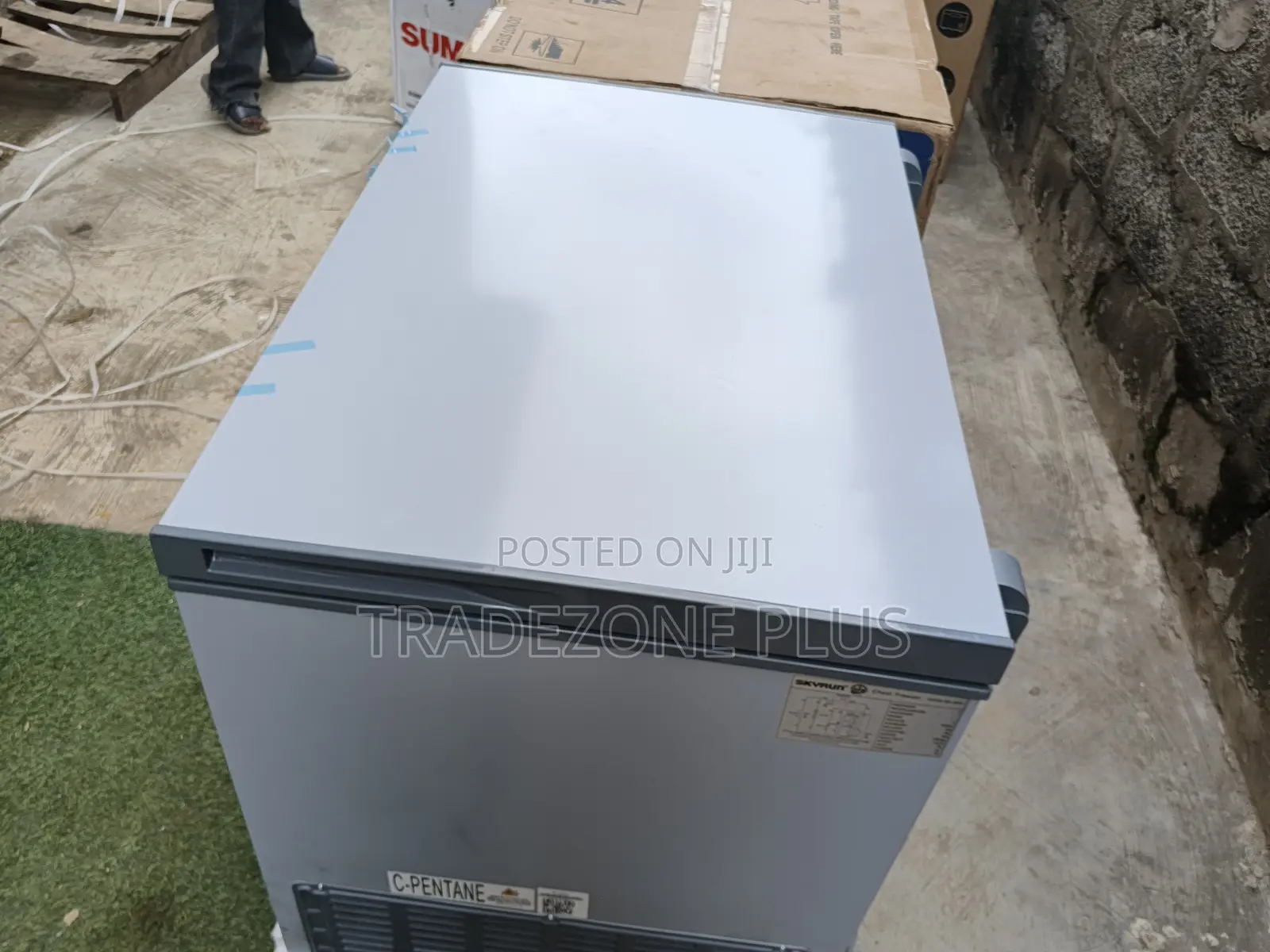 Skyrun 260L Freezer BD-260A – Large Storage for Meat, Fish Food