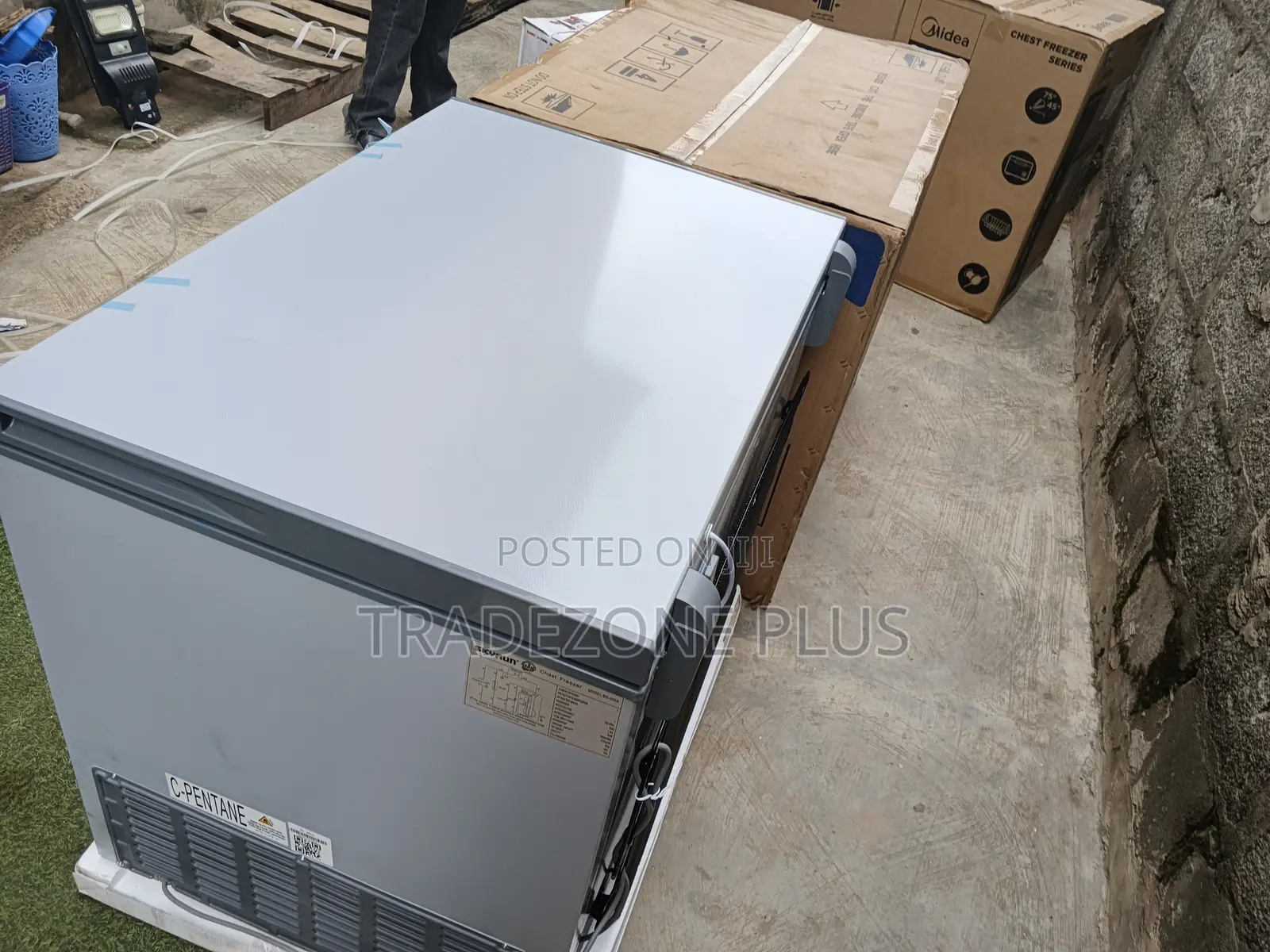 Skyrun 260L Freezer BD-260A – Large Storage for Meat, Fish Food