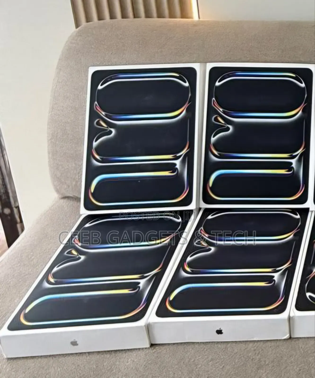 New Apple iPad Pro 13 (2025) 256 GB Silver
