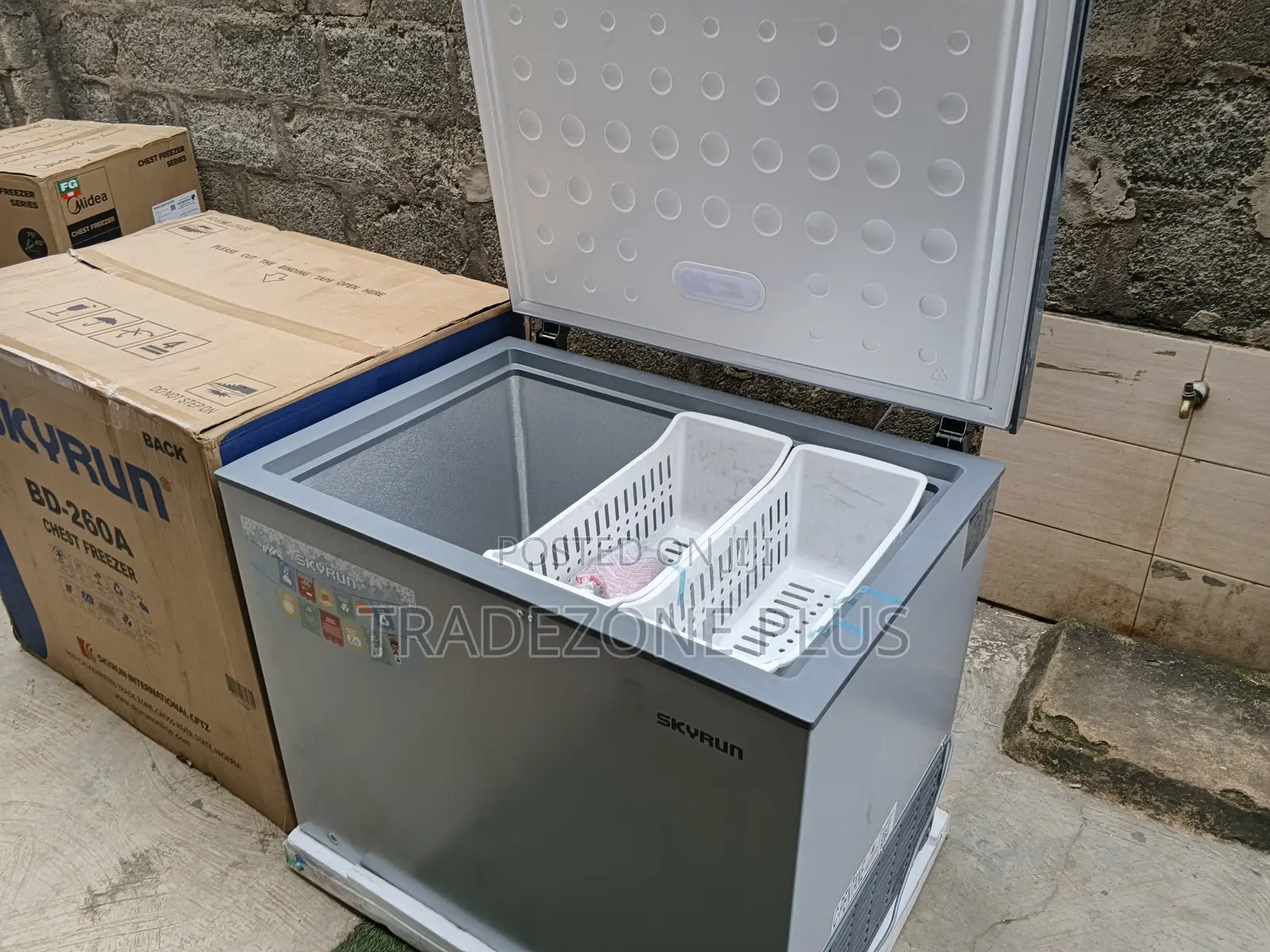Skyrun BD-260A 260L Chest Freezer – Convenient Dependable Freezing