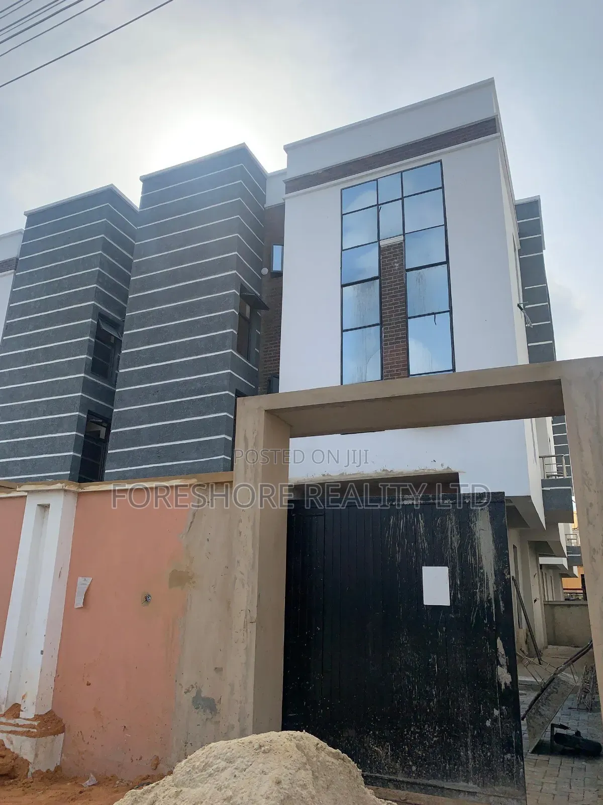4bdrm Duplex in Adedeji, Lekki Phase 1 for rent