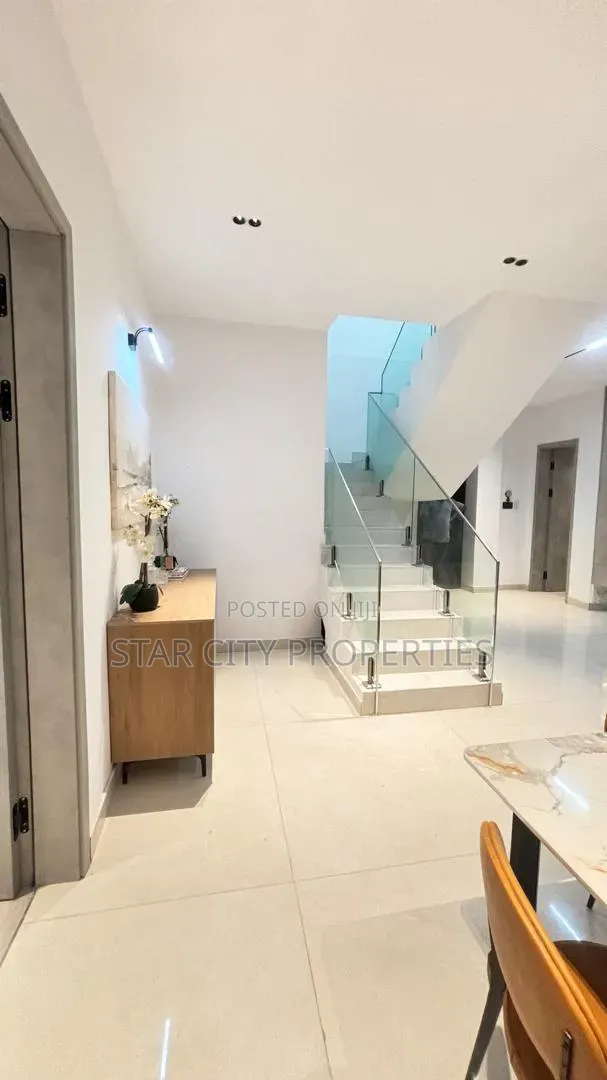 4bdrm Maisonette in Ikoyi Lagos for sale