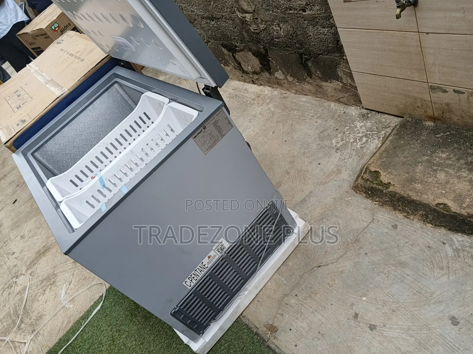 Skyrun BD-260A 260L Freezer – Spacious Interior Powerful Cooling
