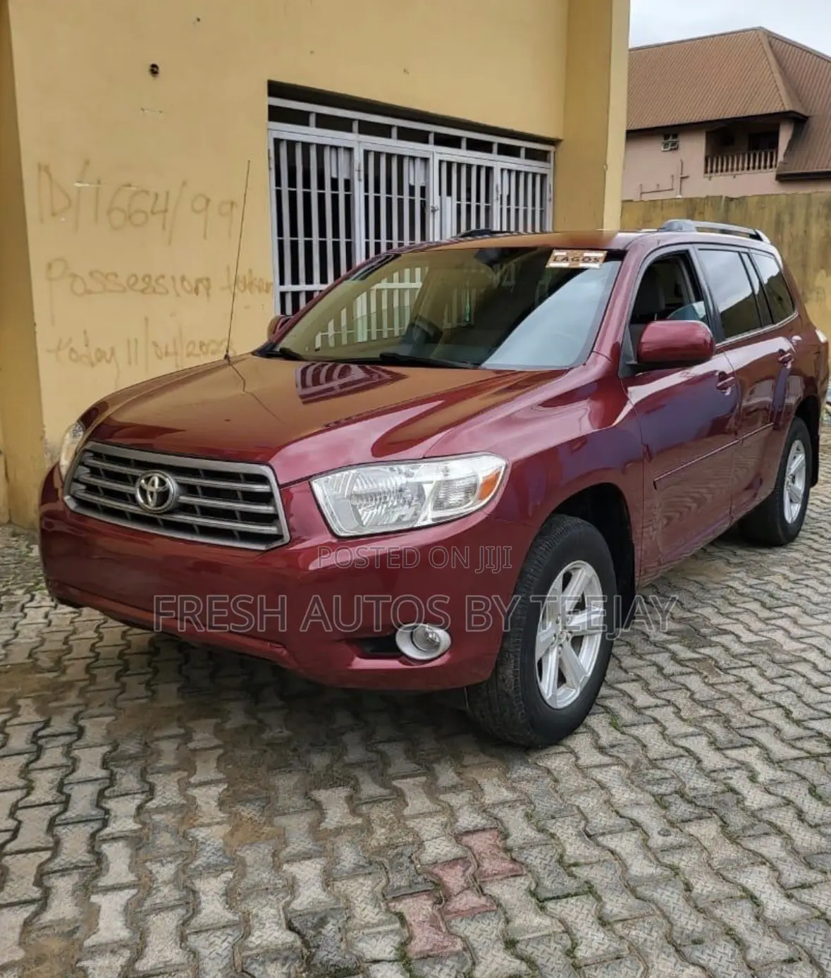 Toyota Highlander SE 2011 Red