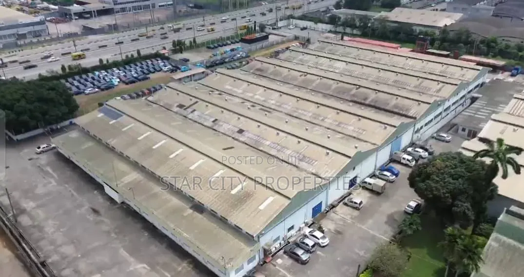 4 Various Types of Warehouses, Including 2 Office Buildings, Etc