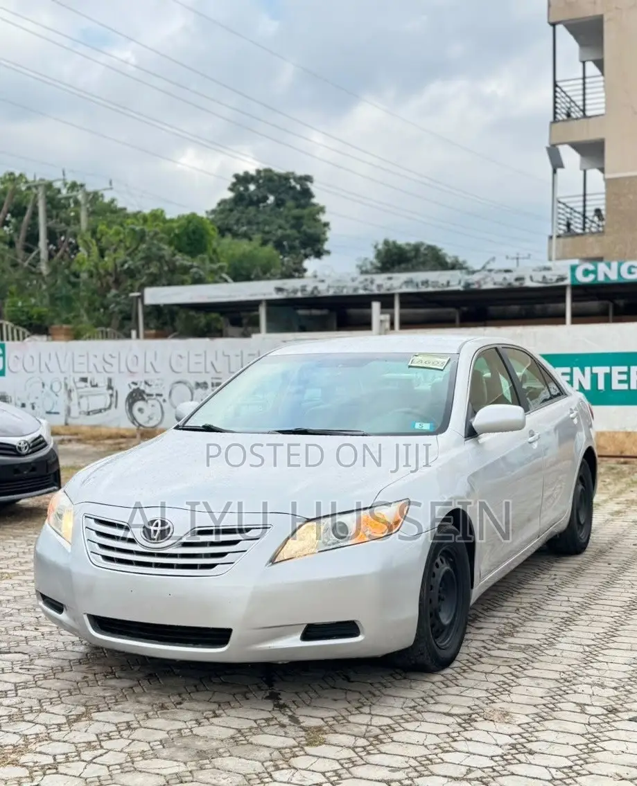 Toyota Camry 2008 Silver