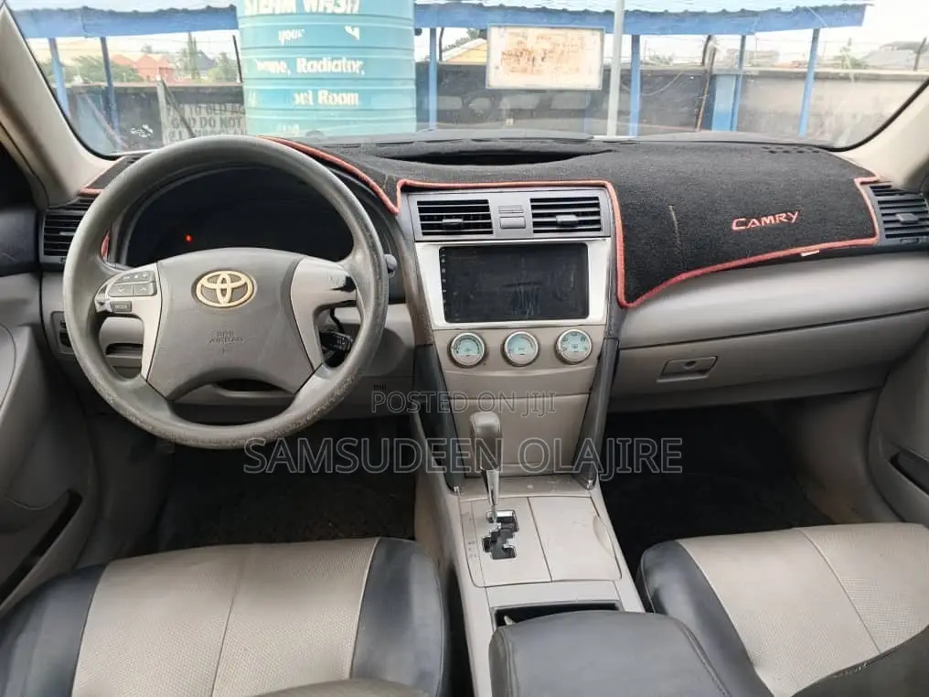 Toyota Camry 2008 Gray