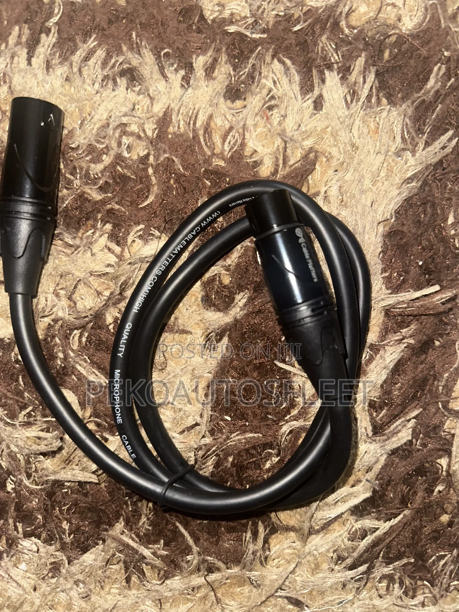 Cable Matters 3-Pin XLR Male-to-Female Professional Microphone Cable