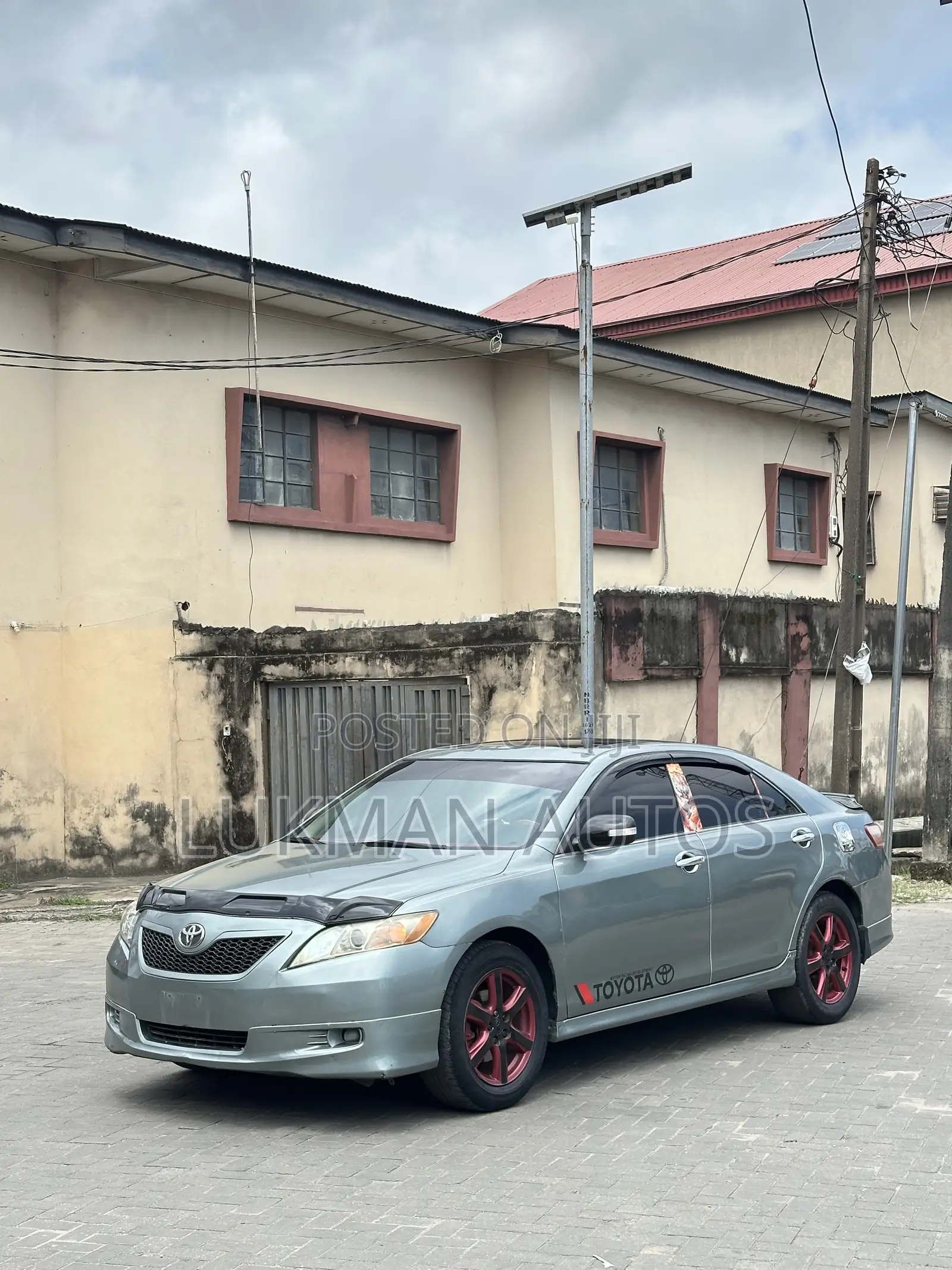 Toyota Camry SE V6 4dr Sedan (3.5L 6cyl 6AM) 2008 Gray
