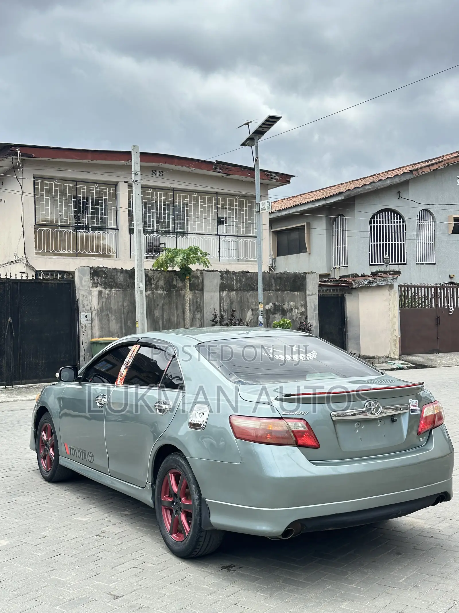 Toyota Camry SE V6 4dr Sedan (3.5L 6cyl 6AM) 2008 Gray