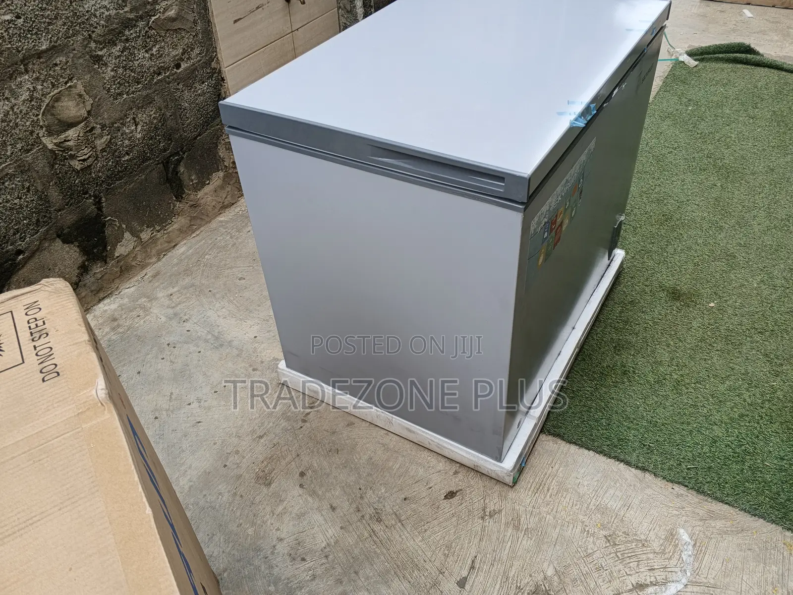 Skyrun BD-260A 260 Litres Deep Freezer – Spacious Reliable