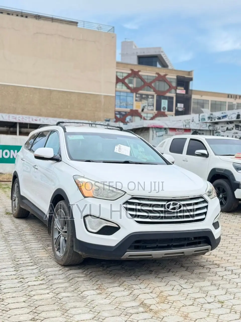 Hyundai Santa Fe 2014 White