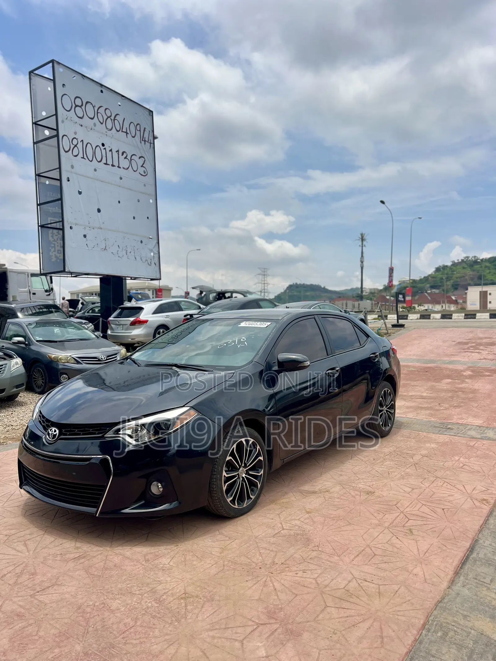 Toyota Corolla 2015 Black