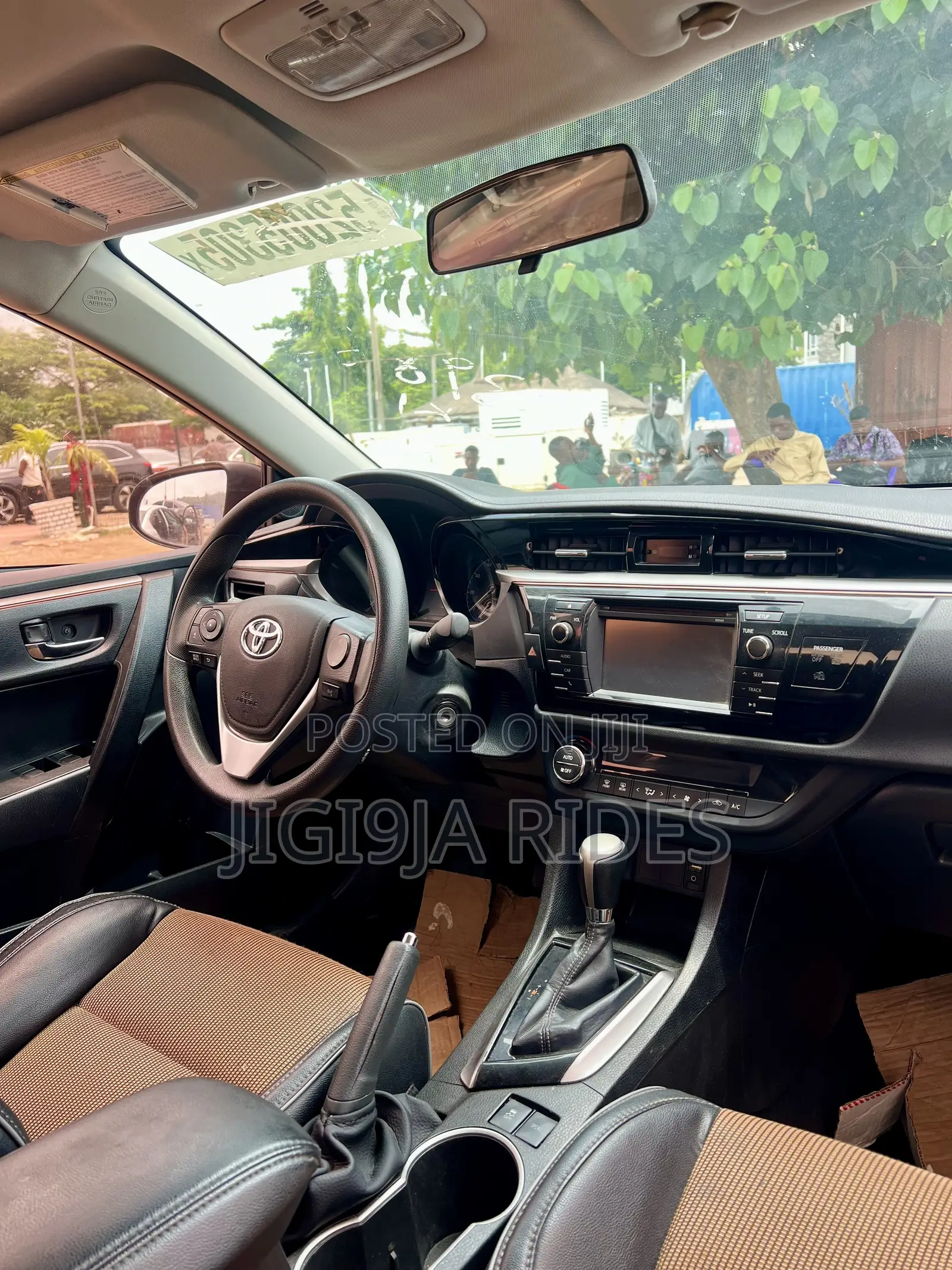 Toyota Corolla 2015 Black