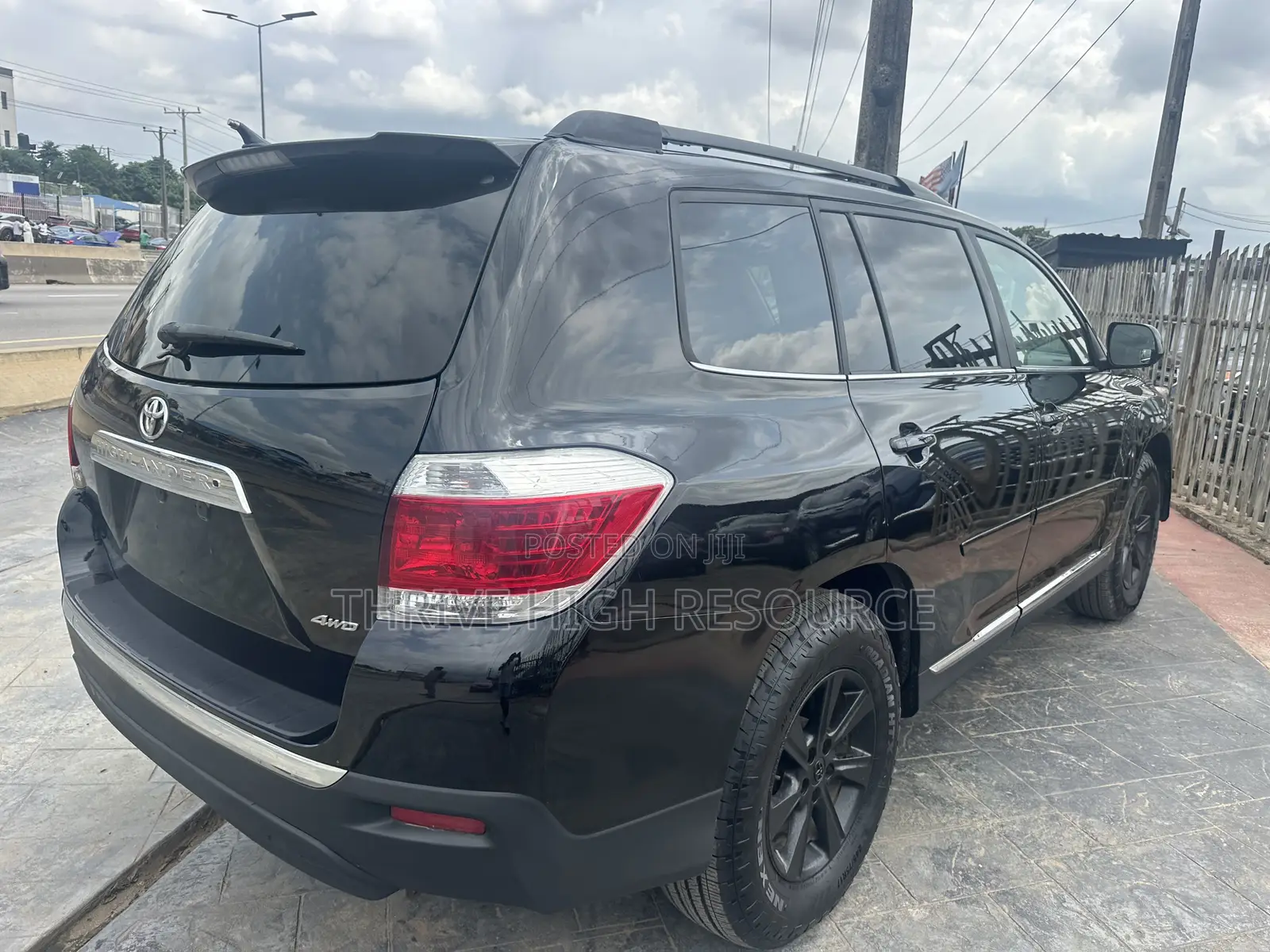 Toyota Highlander SE 2012 Black