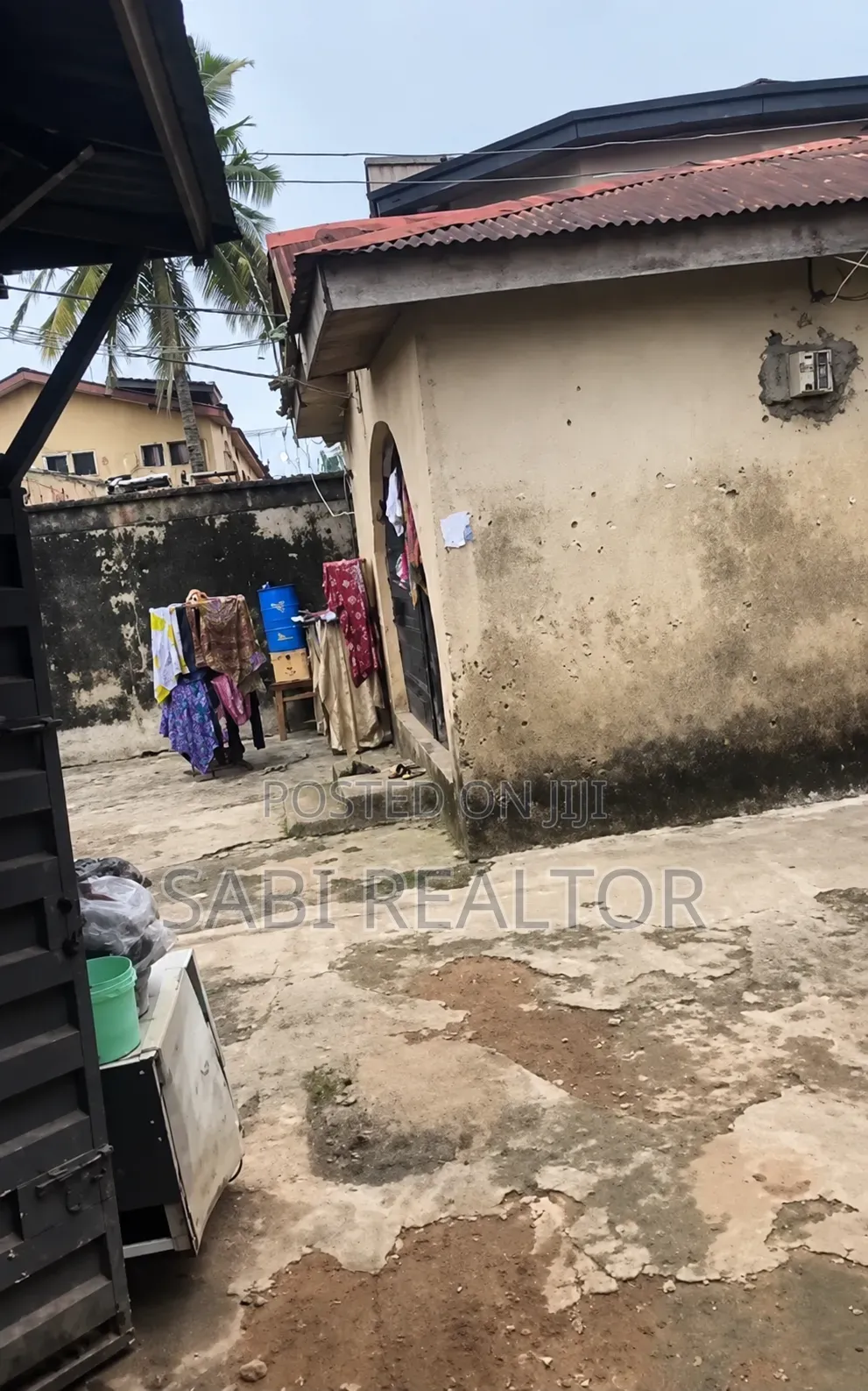 Furnished 2bdrm Block of Flats in Igando / Ikotun/Igando for sale