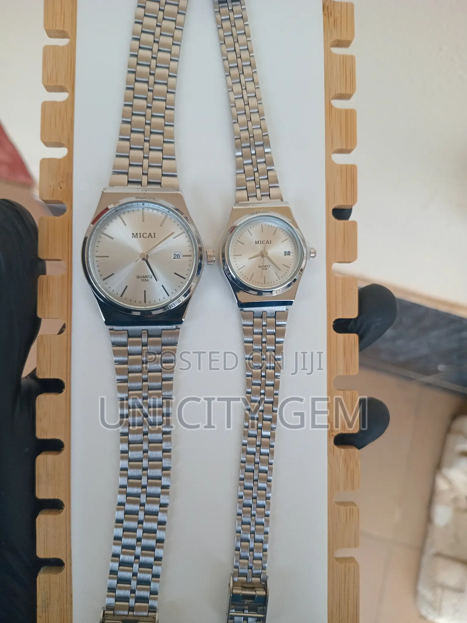 Premium Couples Wristwatch
