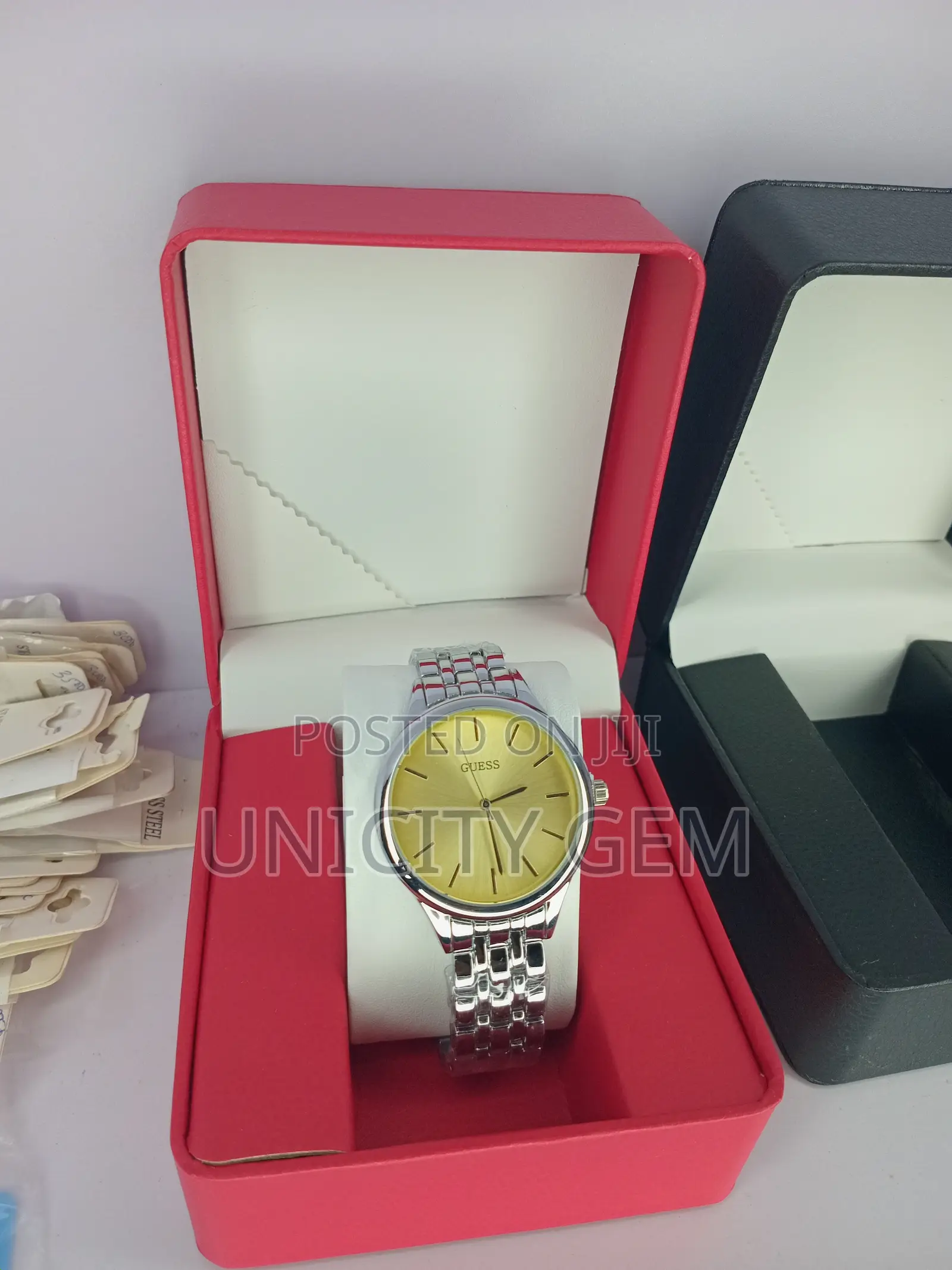 Premium Guess Wristwatch