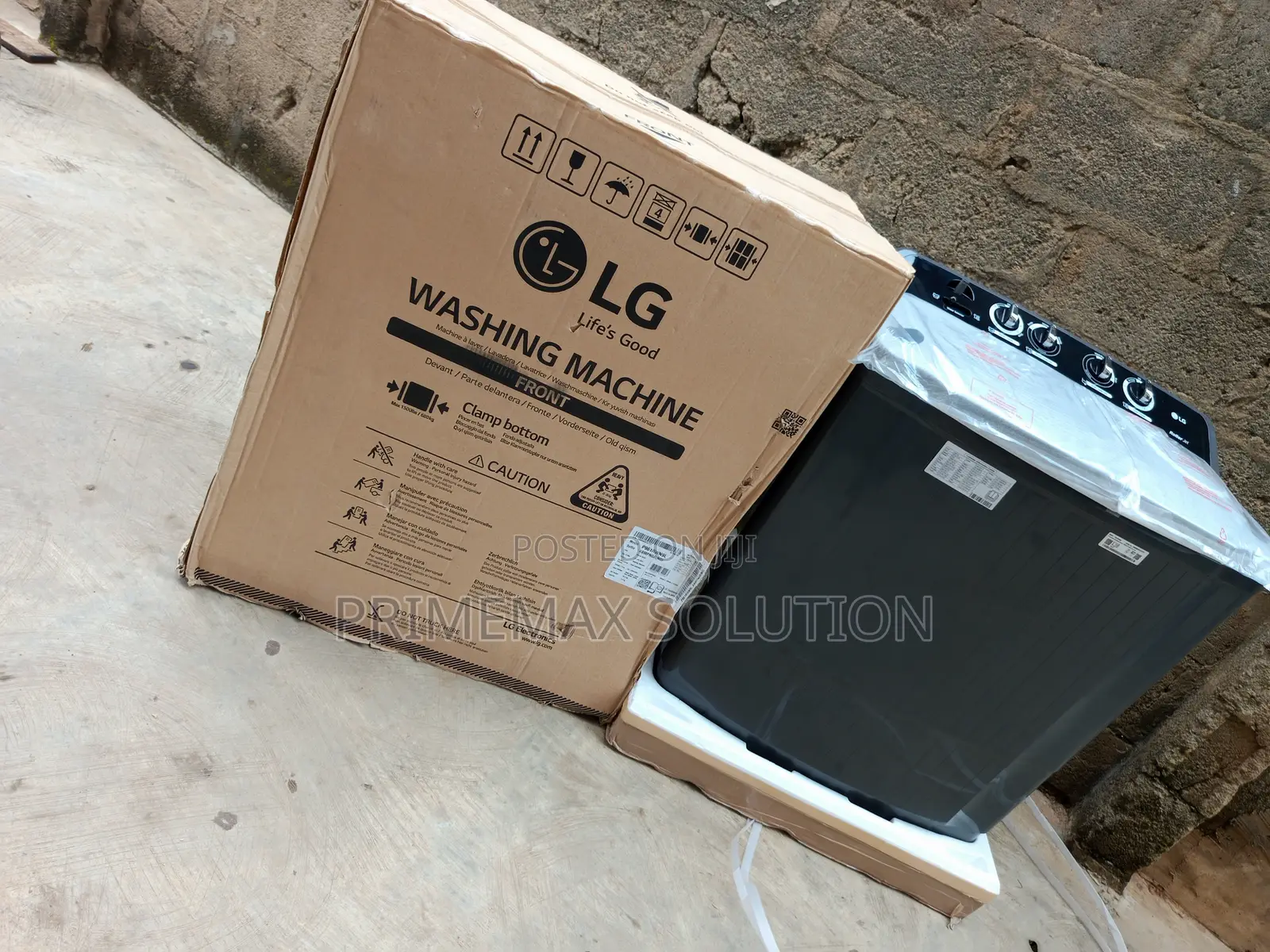 LG 9KG Roller Jet Technology for Superior Fabric Care