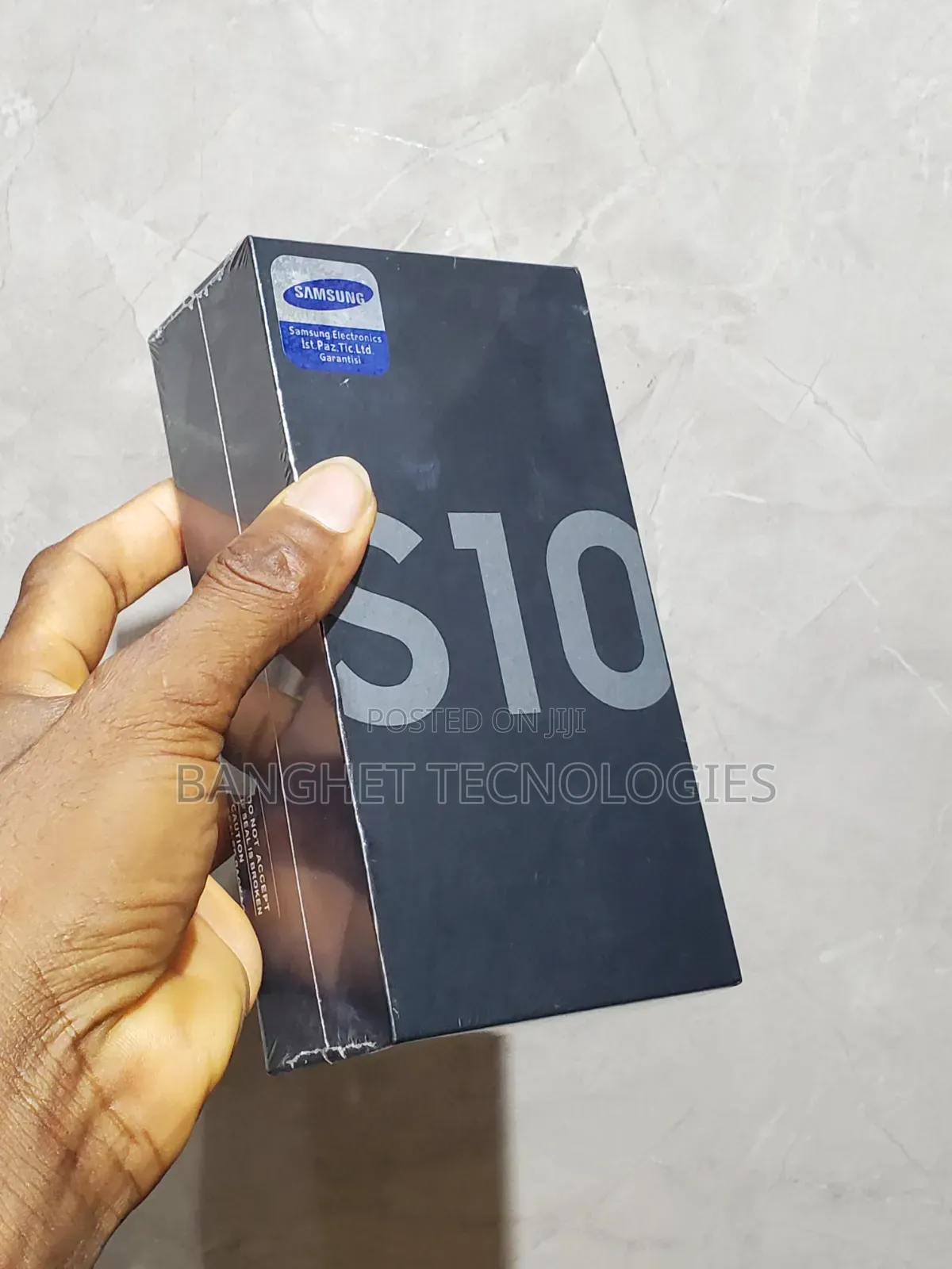 New Samsung Galaxy S10 128 GB Black