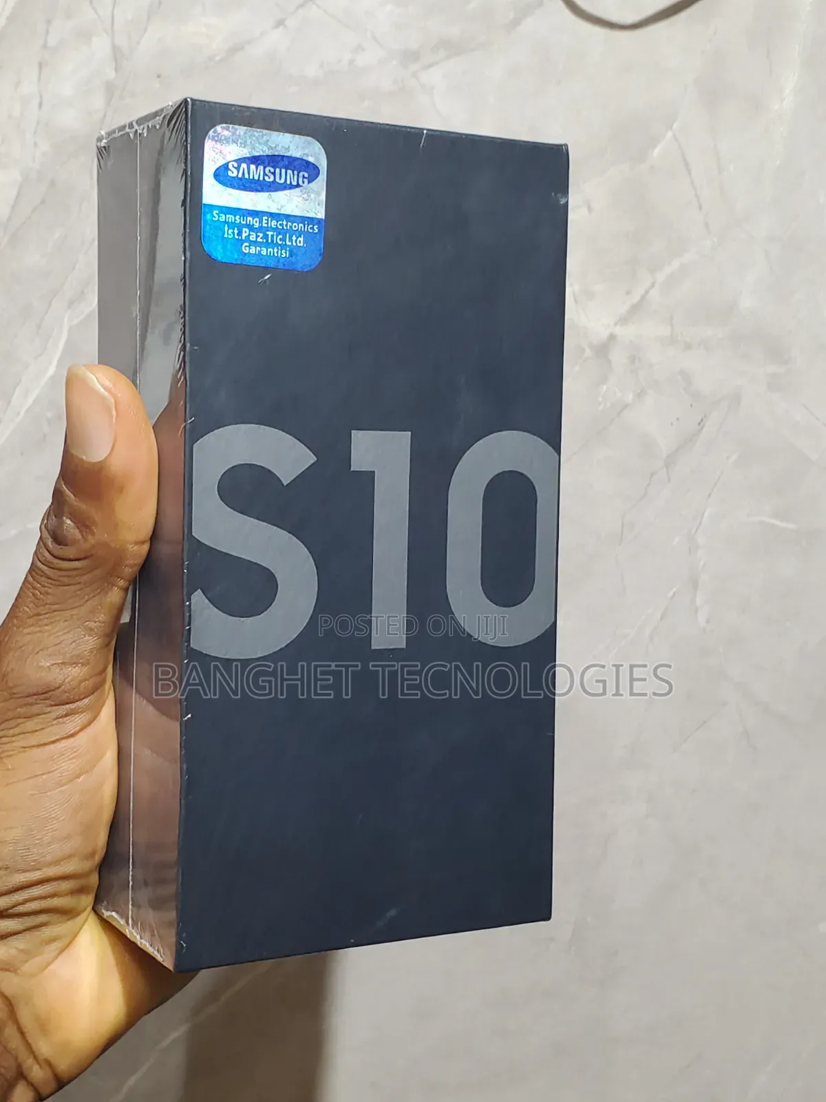 New Samsung Galaxy S10 128 GB Black