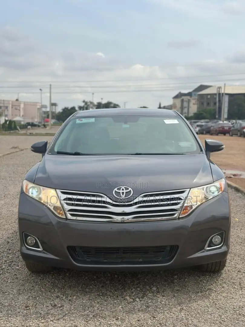 Toyota Venza LE 4dr Wagon (2.7L 4cyl 6A) 2014 Gray