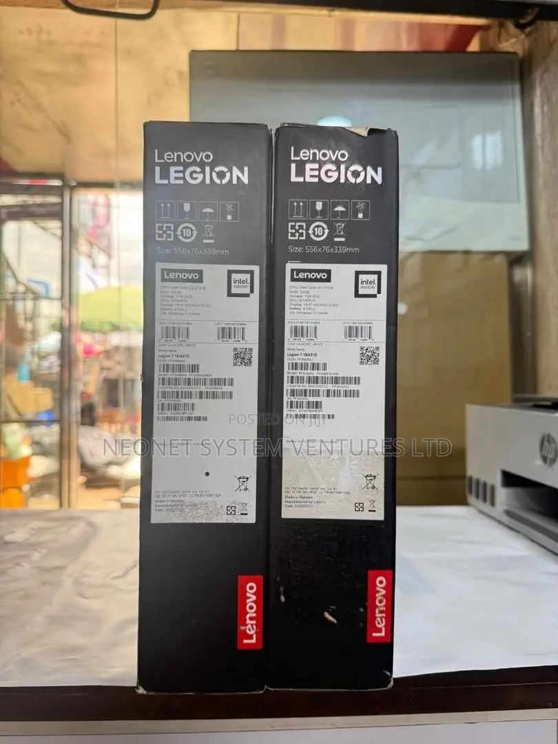 New Laptop Lenovo Legion 7 32GB Intel Core Ultra 9 SSD 1T