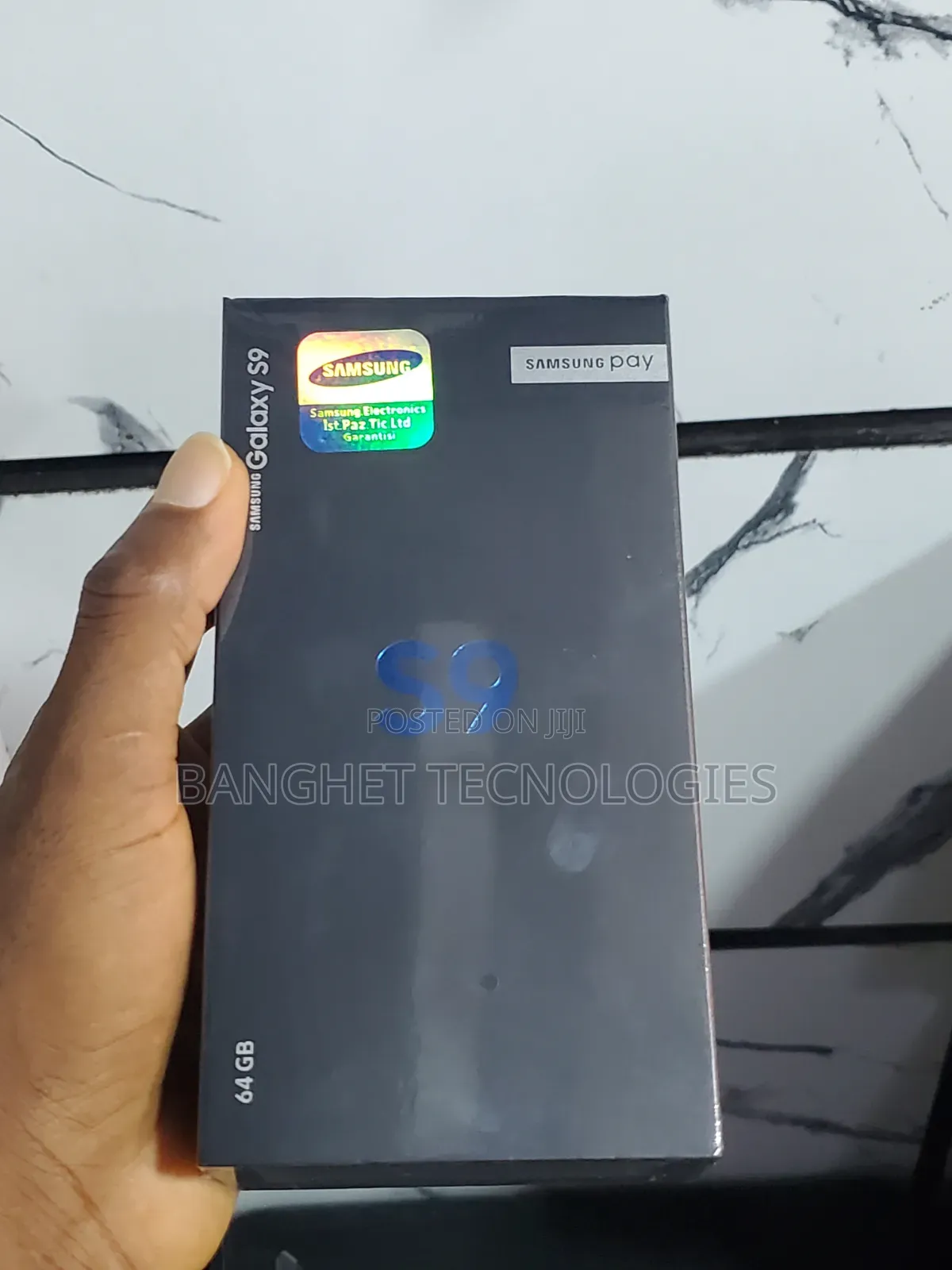 New Samsung Galaxy S9 64 GB Purple