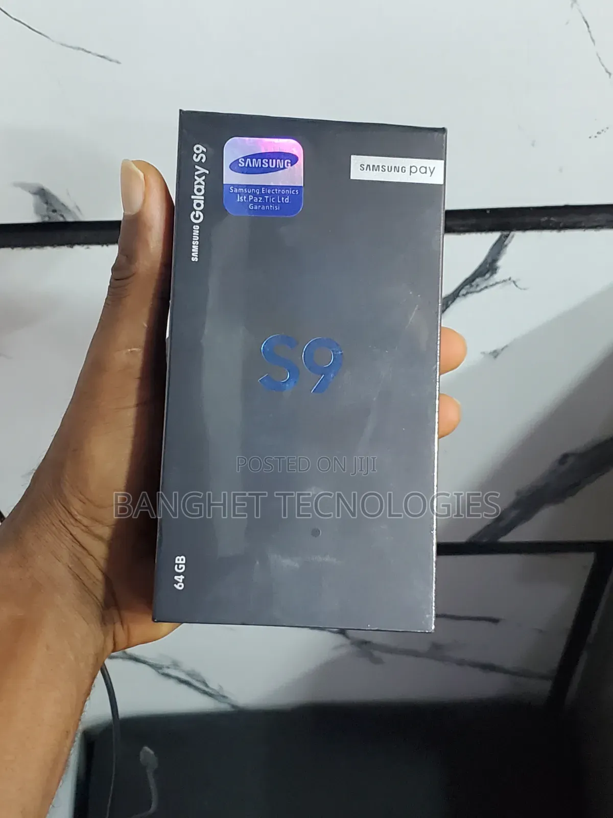 New Samsung Galaxy S9 64 GB Purple