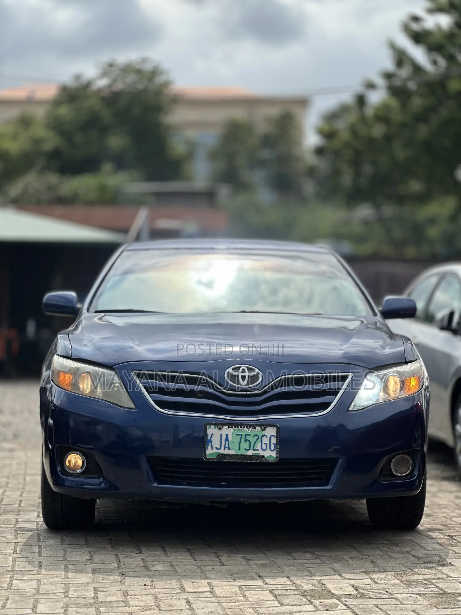 Toyota Camry LE 4dr Sedan (2.5L 4cyl 6AM) 2010 Blue