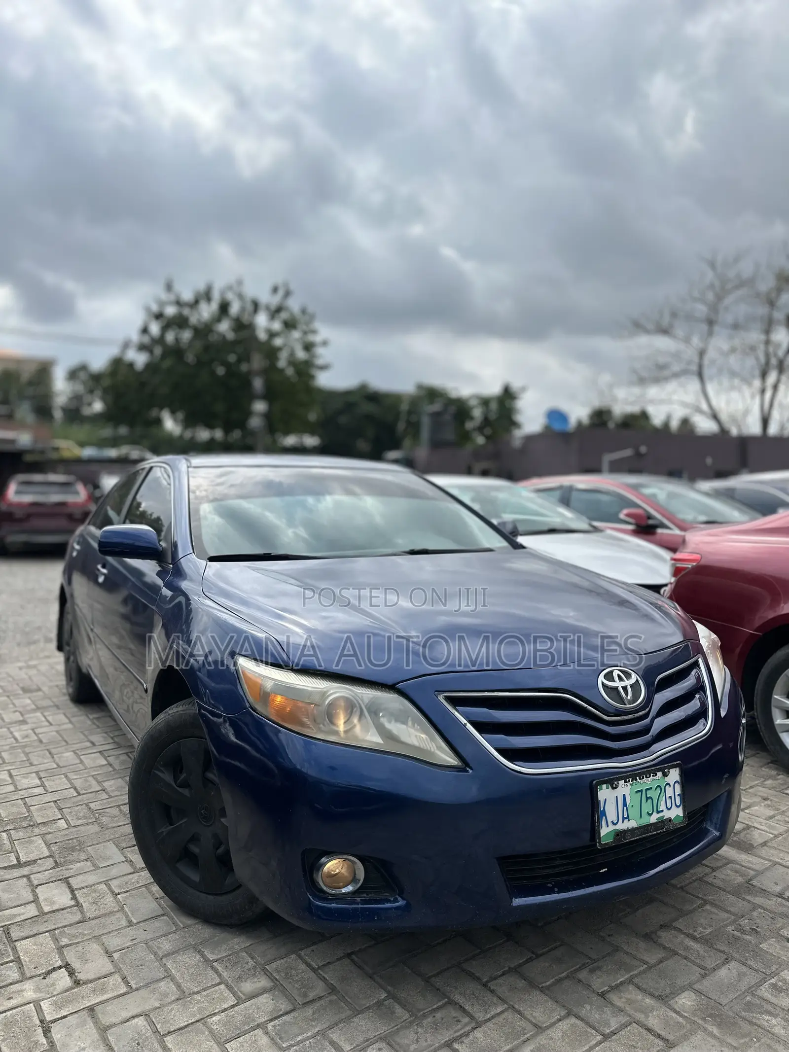 Toyota Camry LE 4dr Sedan (2.5L 4cyl 6AM) 2010 Blue