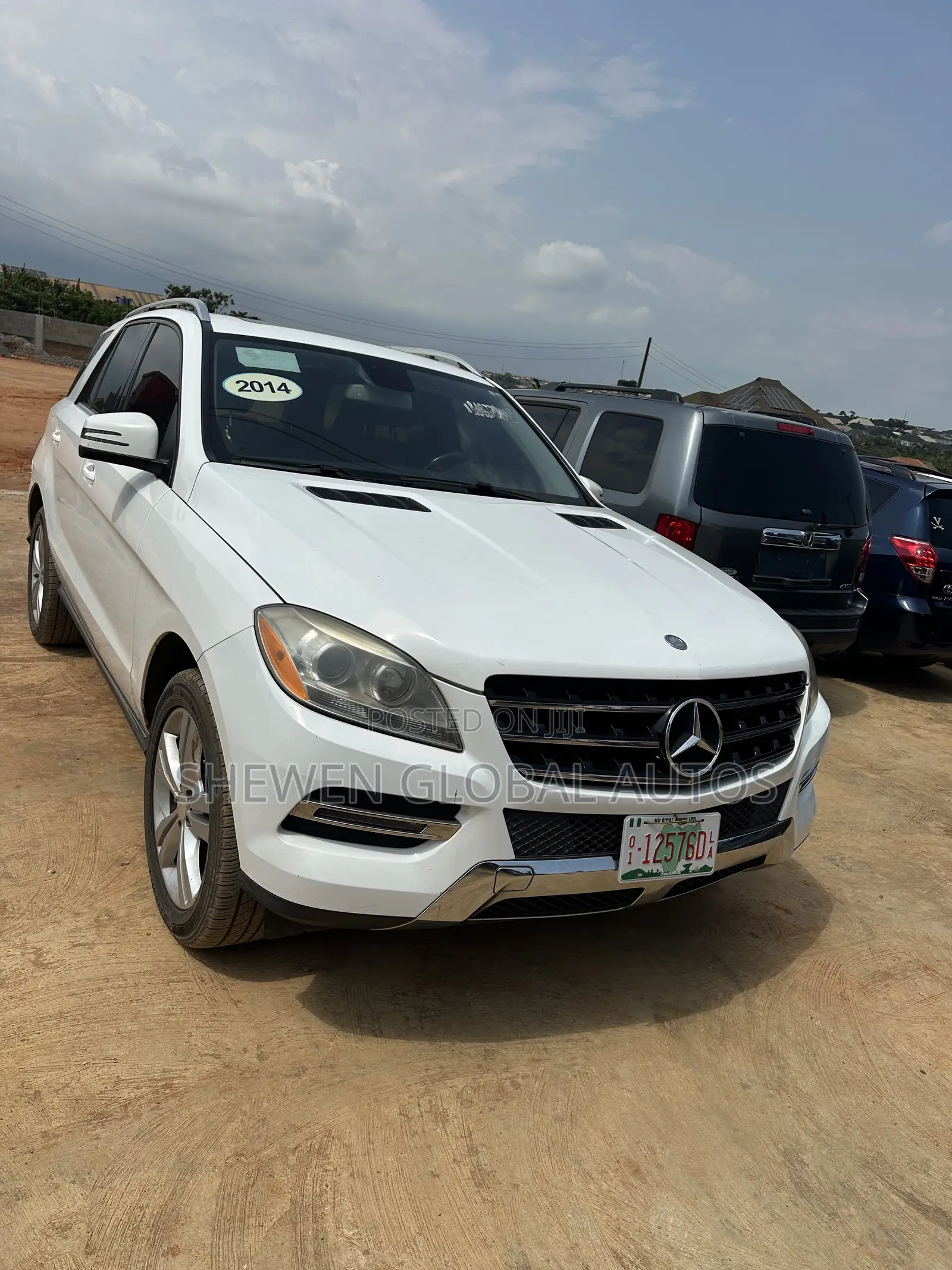 Mercedes-Benz M Class ML350 4dr SUV (3.5L 6cyl 7A) 2014 White