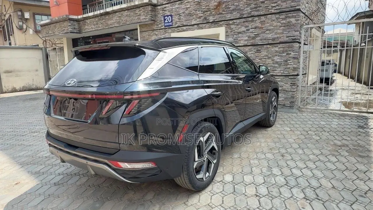 Hyundai Tucson 2022 Black