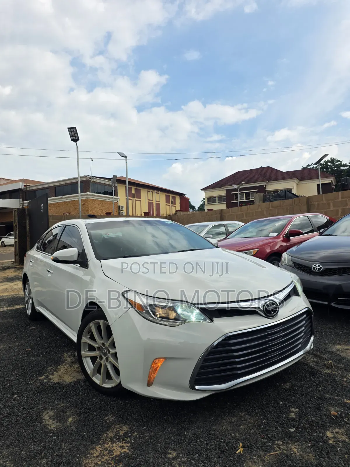 Toyota Avalon 2013 White