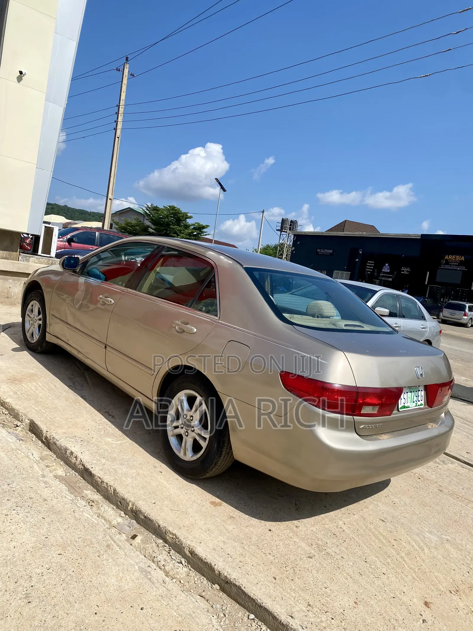 Honda Accord 2.0 Comfort Automatic 2005 Gold