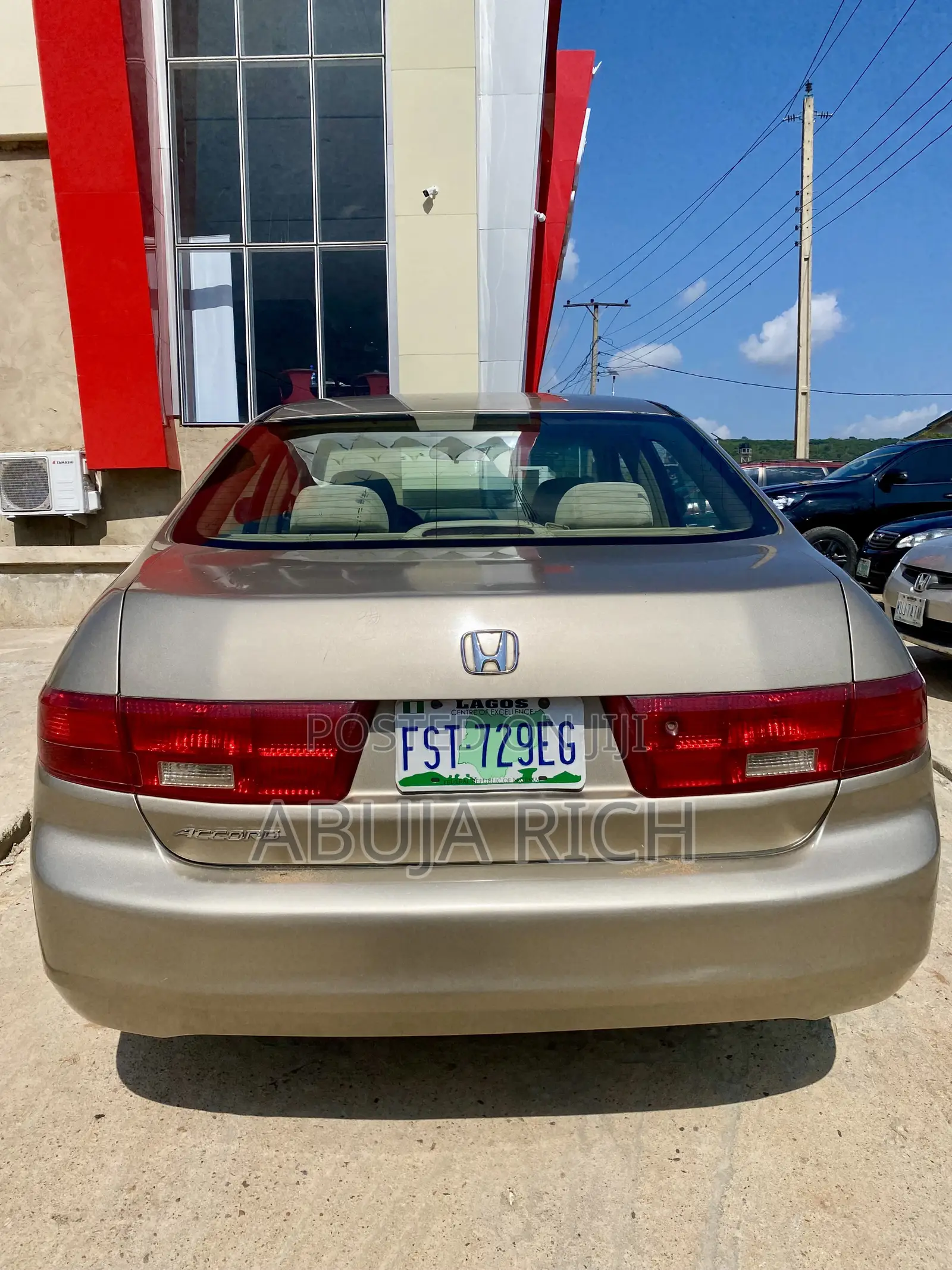 Honda Accord 2.0 Comfort Automatic 2005 Gold