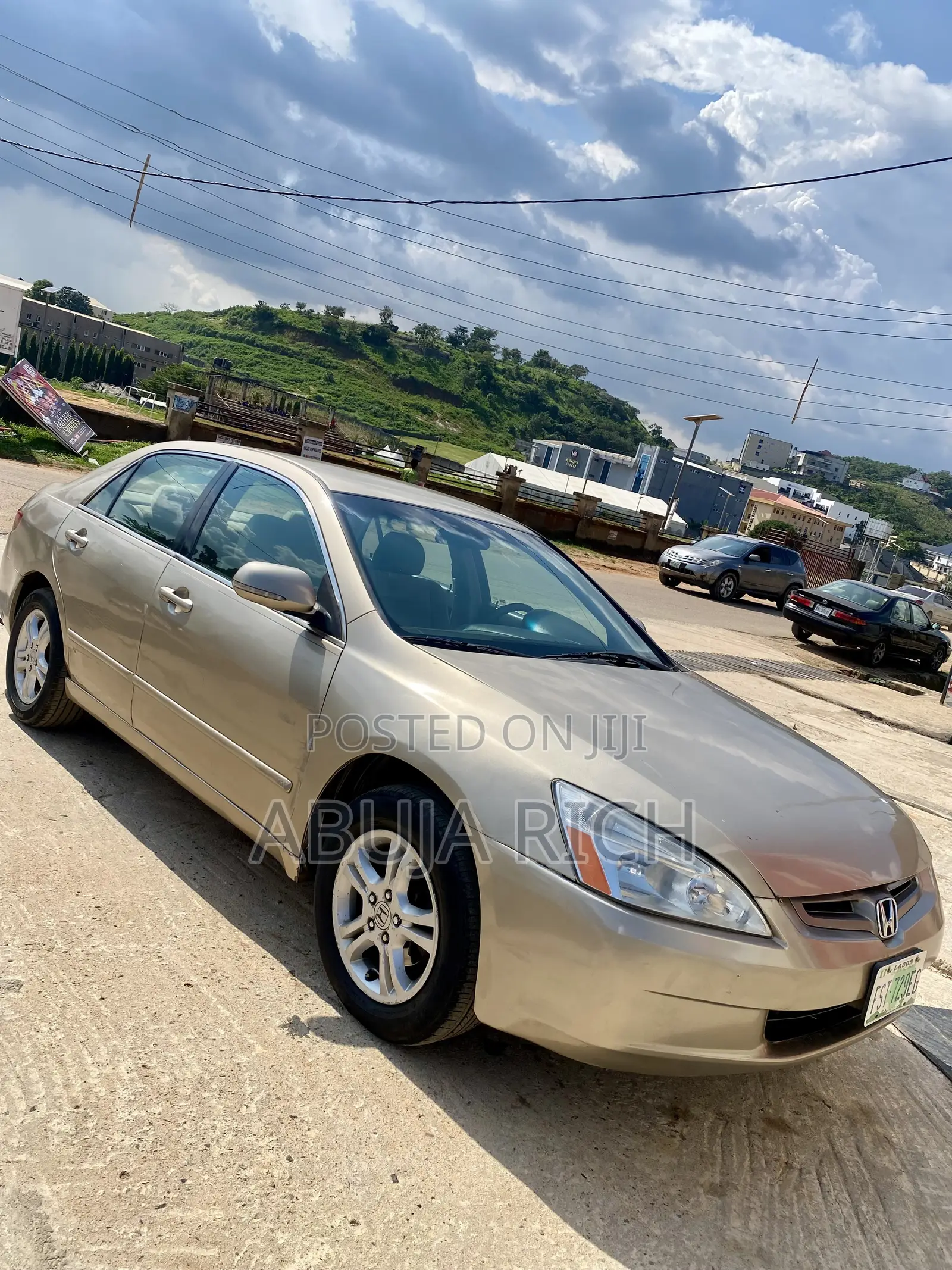 Honda Accord 2.0 Comfort Automatic 2005 Gold