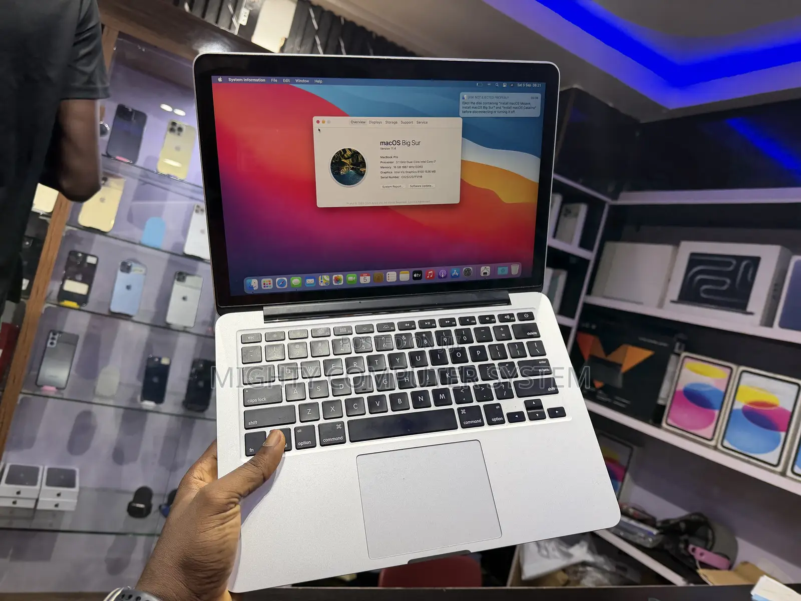 Laptop Apple MacBook Pro 2015 16GB Intel Core i7 SSD 128GB