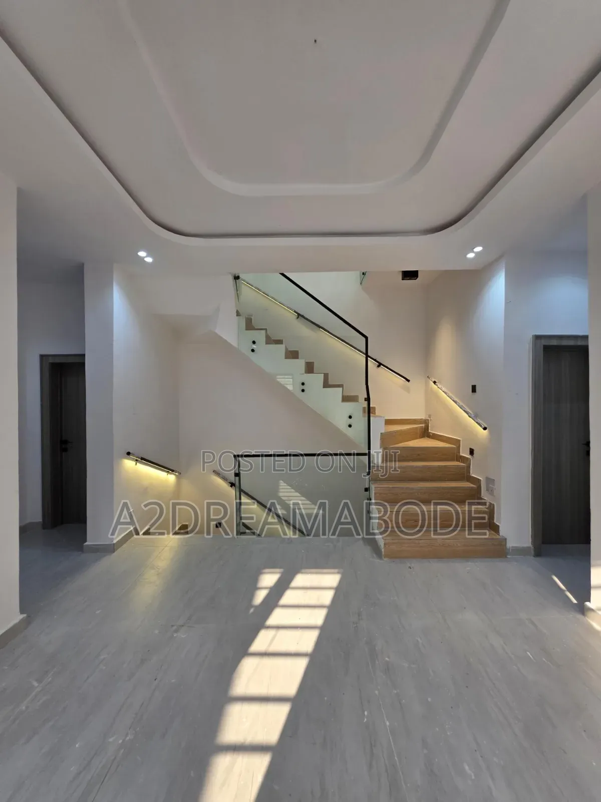 5bdrm Duplex in Lekki for sale