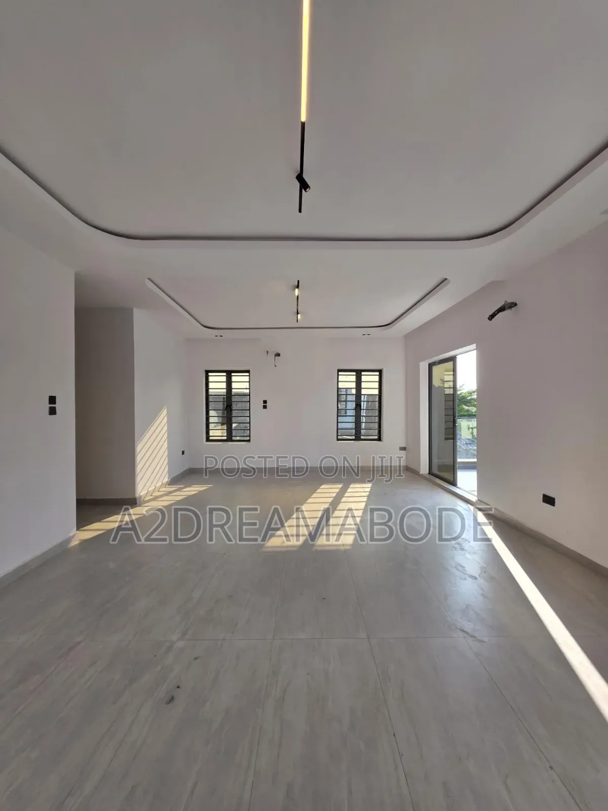 5bdrm Duplex in Lekki for sale
