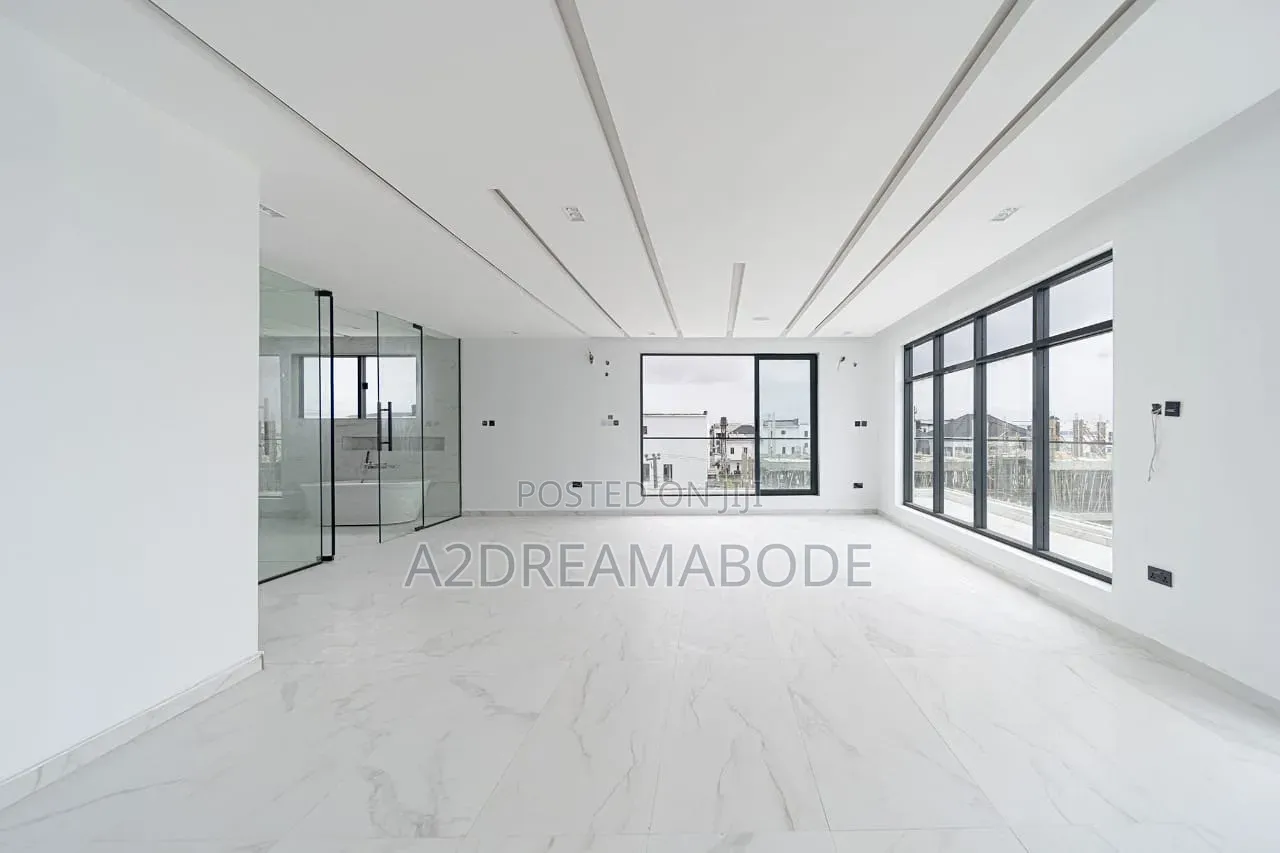 5bdrm Duplex in Lekki, Osapa london for sale